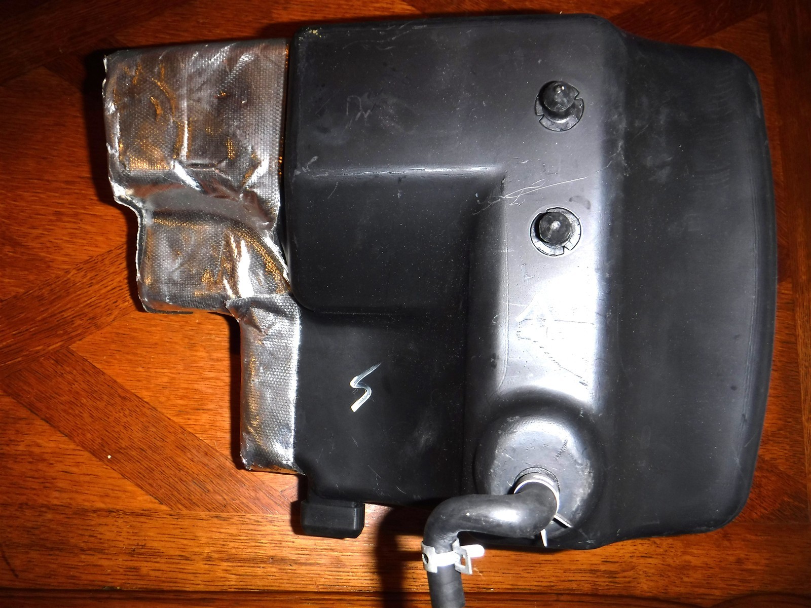 Predator 2000 Watt Inverter Generator Gas or Fuel Tank – OEM