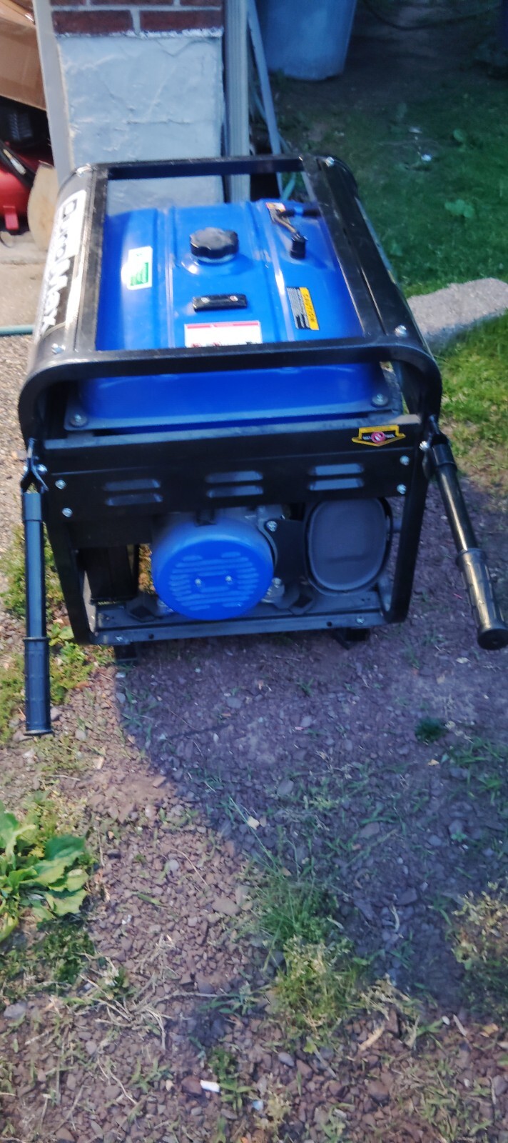 DuroMax XP10000E 10,000-W Portable RV Ready Gas Powered Electric Start Generator
