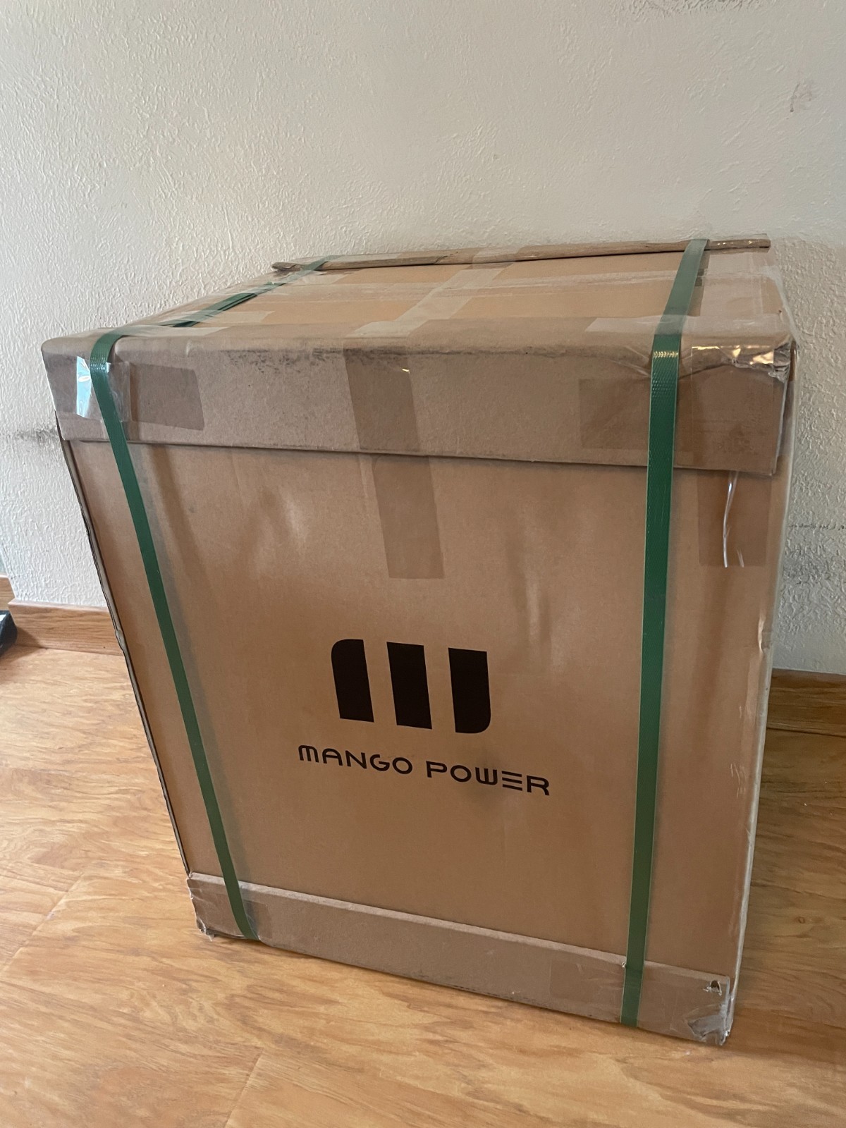 Mango Power E Portable Power Station 3.5-14kWh/CATL LFP Battery NEW IN BOX !!!