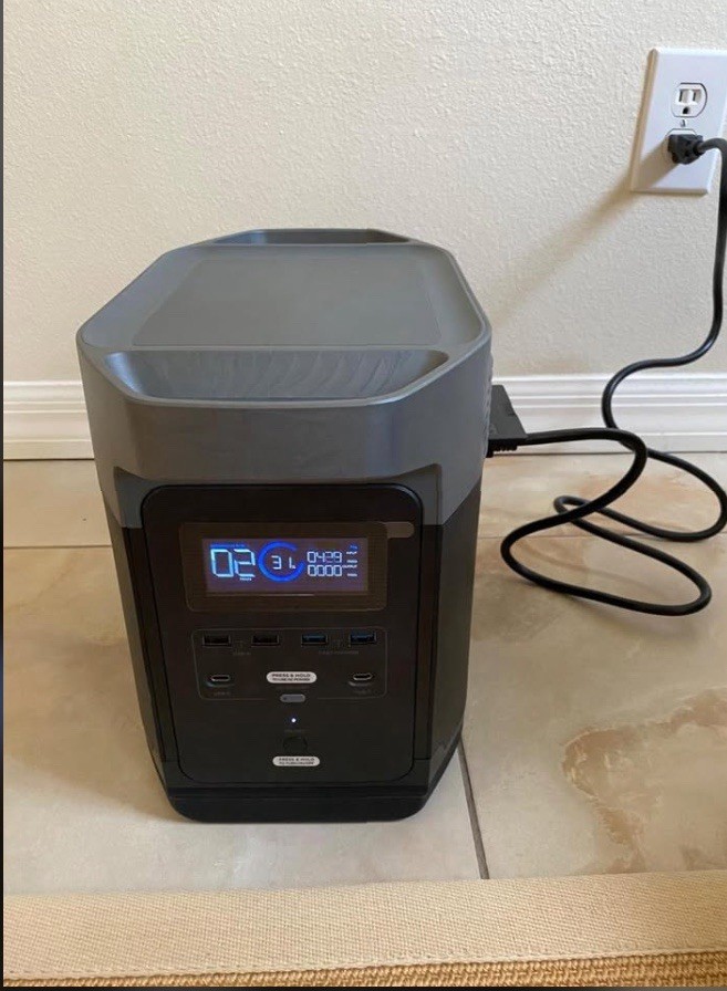 EcoFlow Delta Portable Power Generator LCD Display USB/AC Ports Li-Ion