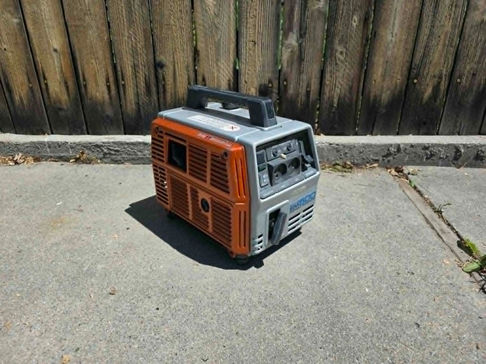 Vintage Honda EM500 Portable Generator Camping Starts First Pull