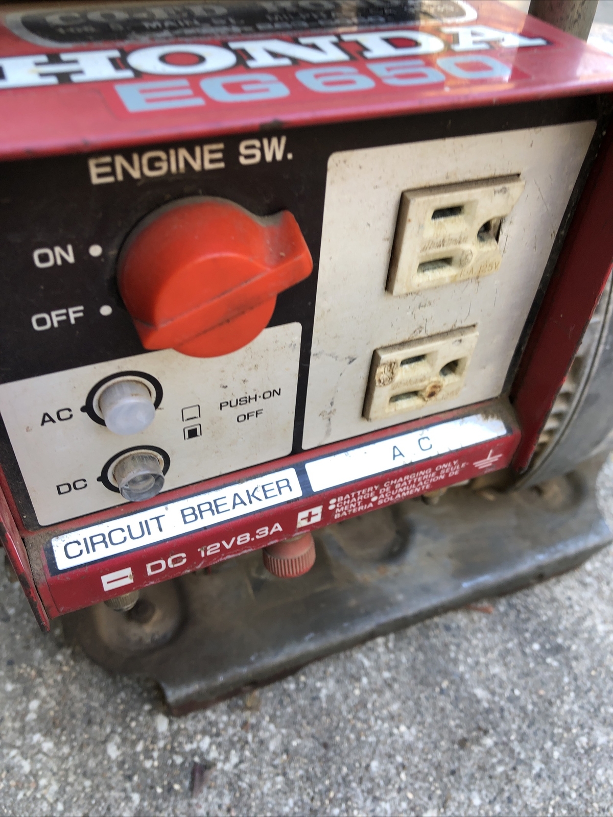 Honda Generator EG650 Gas Powered Portable Camping 650 Watt 120v 12v AC DC Japan