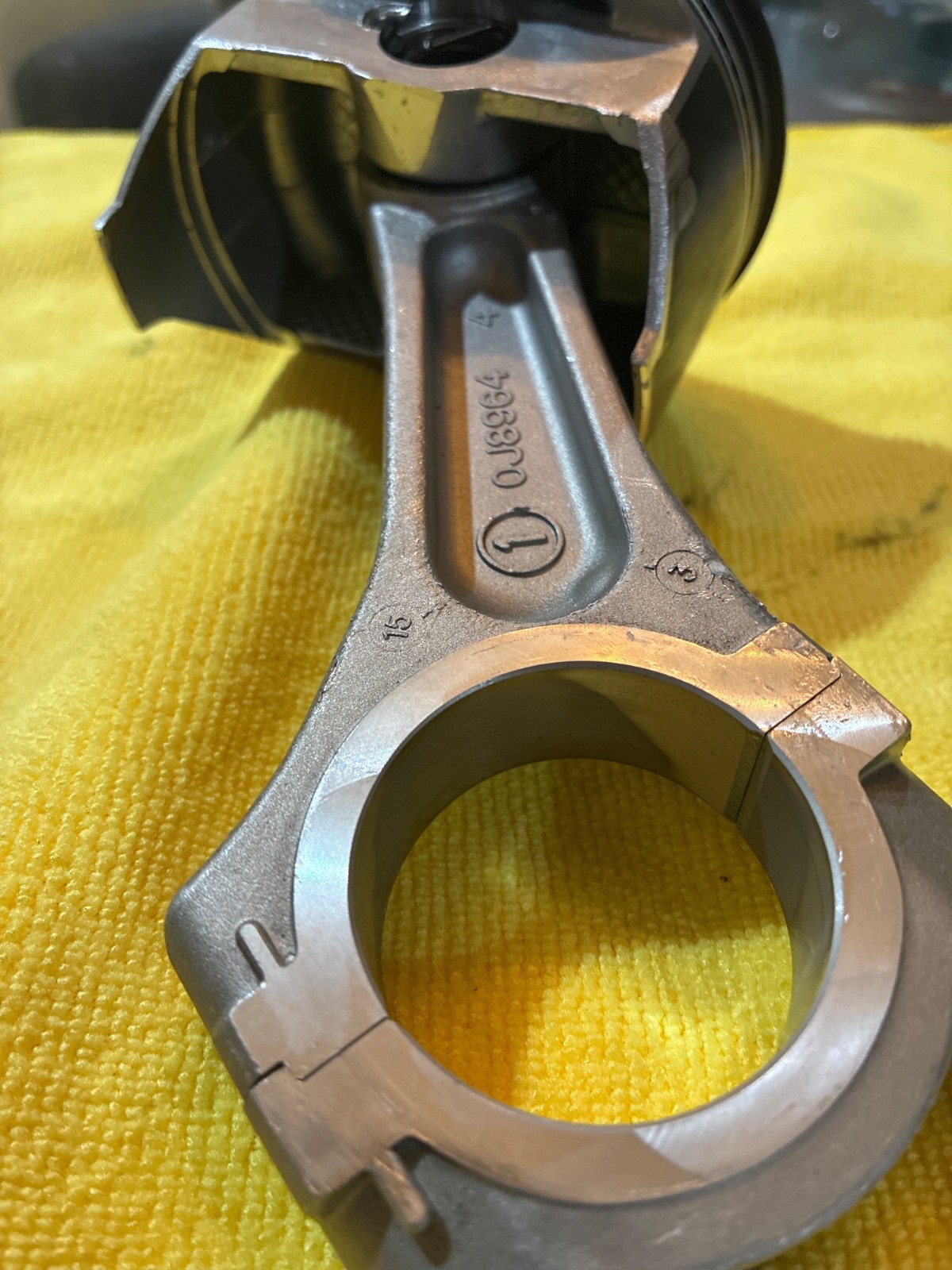 OEM Generac 999cc. Rod and piston assembly