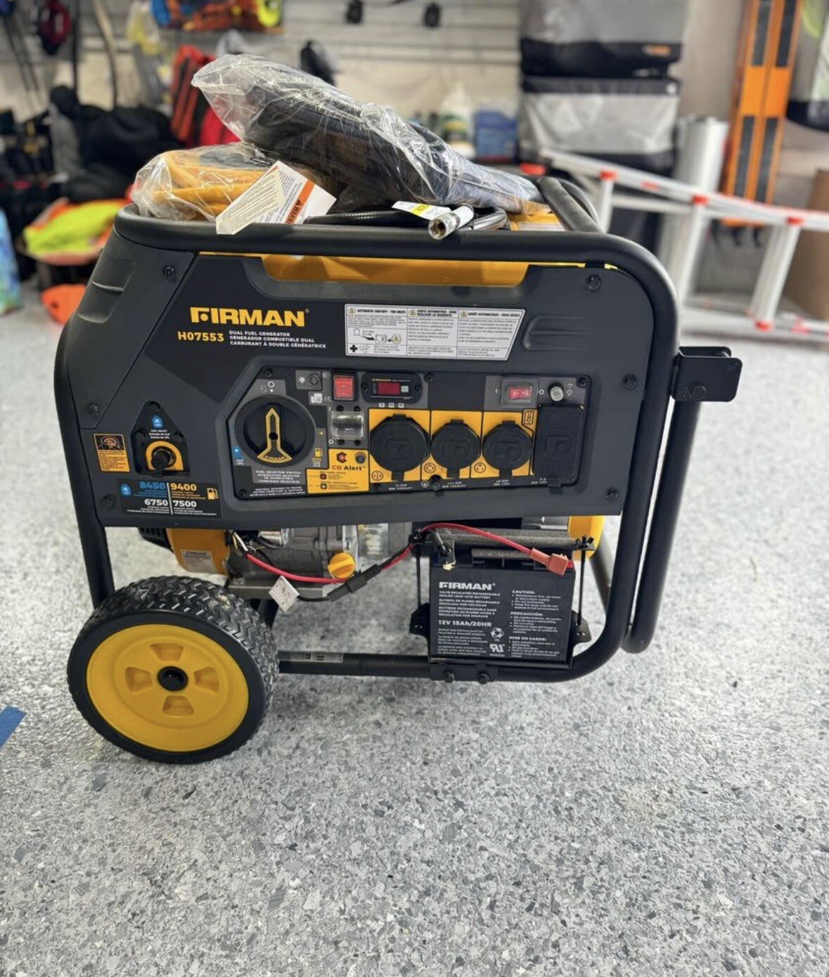 Firman Hybrid 7500-Watt Portable Generator