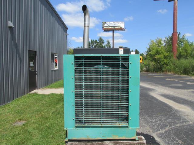 Onan DQAB-3368936 Cummins Diesel Generator 225/250 kW 4950 Hrs 3 PH 240/480v