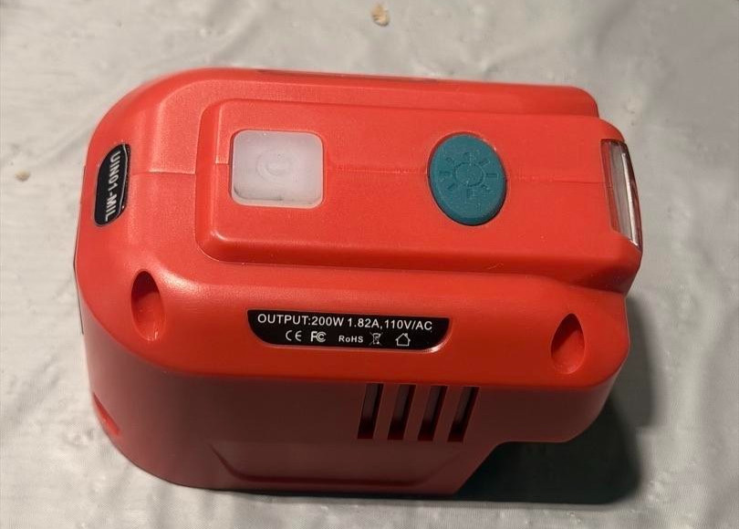 Power Inverter Generator UIN01-MIL For Milwaukee M18 150W/1.25A 120V/AC