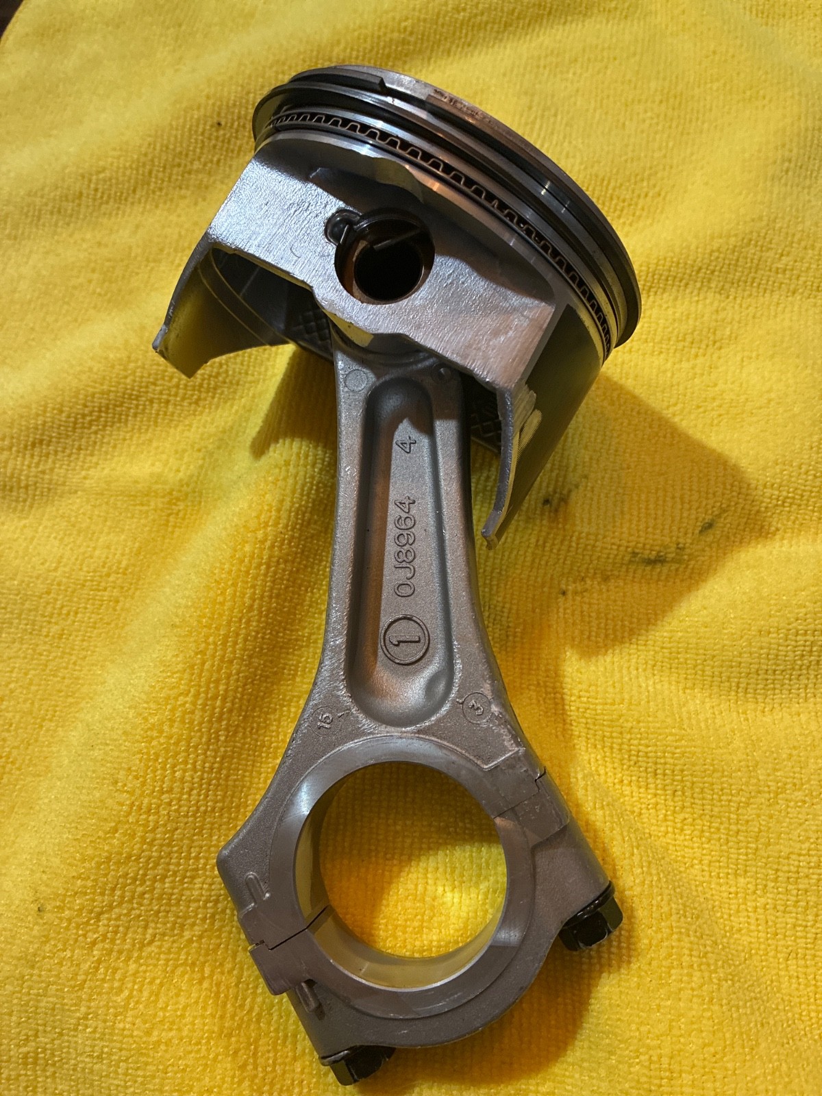OEM Generac 999cc. Rod and piston assembly