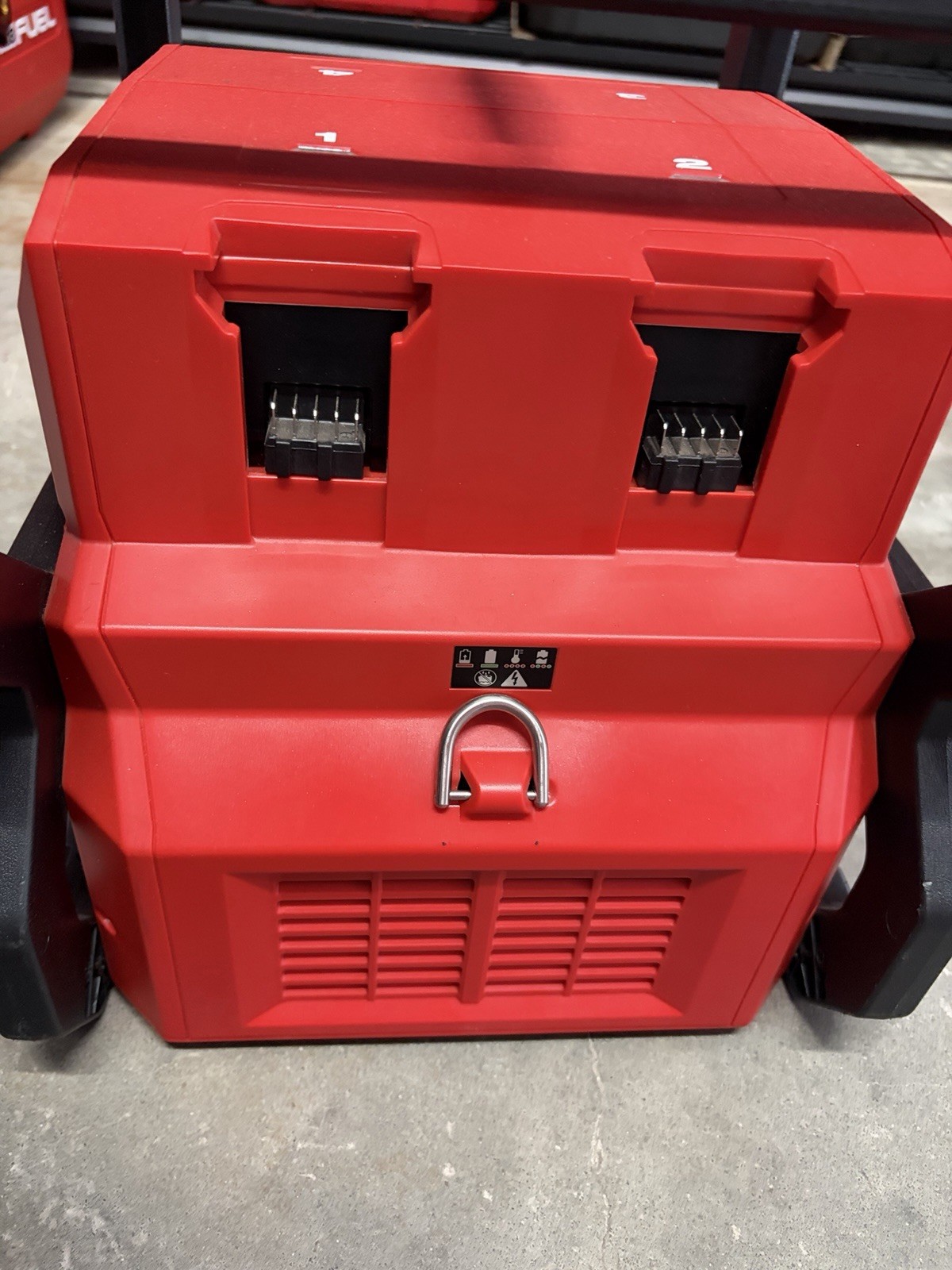 Milwaukee 2845-20 M18 CARRY-ON 3600W/1800W Power Supply | MINT! MISSING CORD!