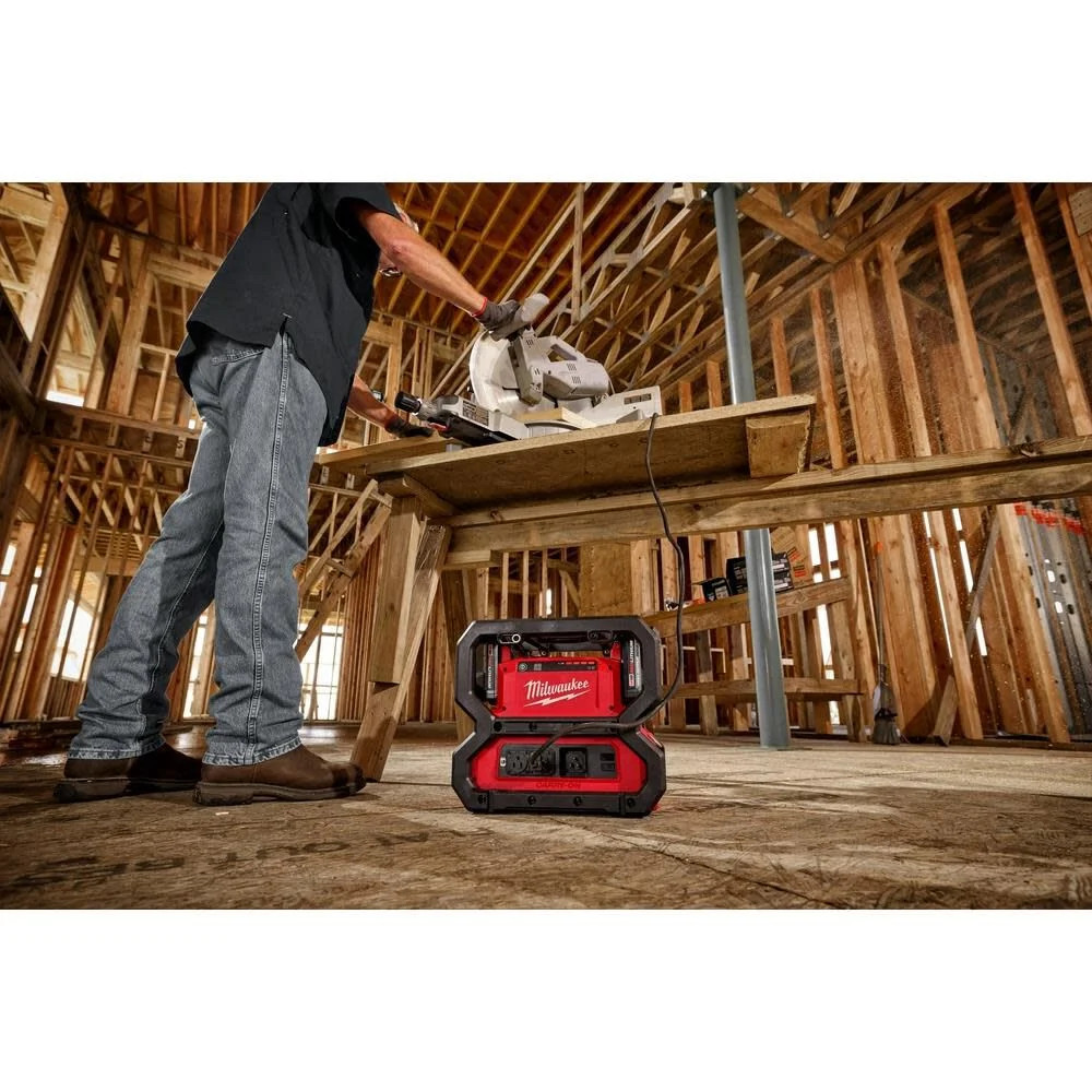 Milwaukee M18 Carry On 3600W/1800W Power Supply (Bare Tool)