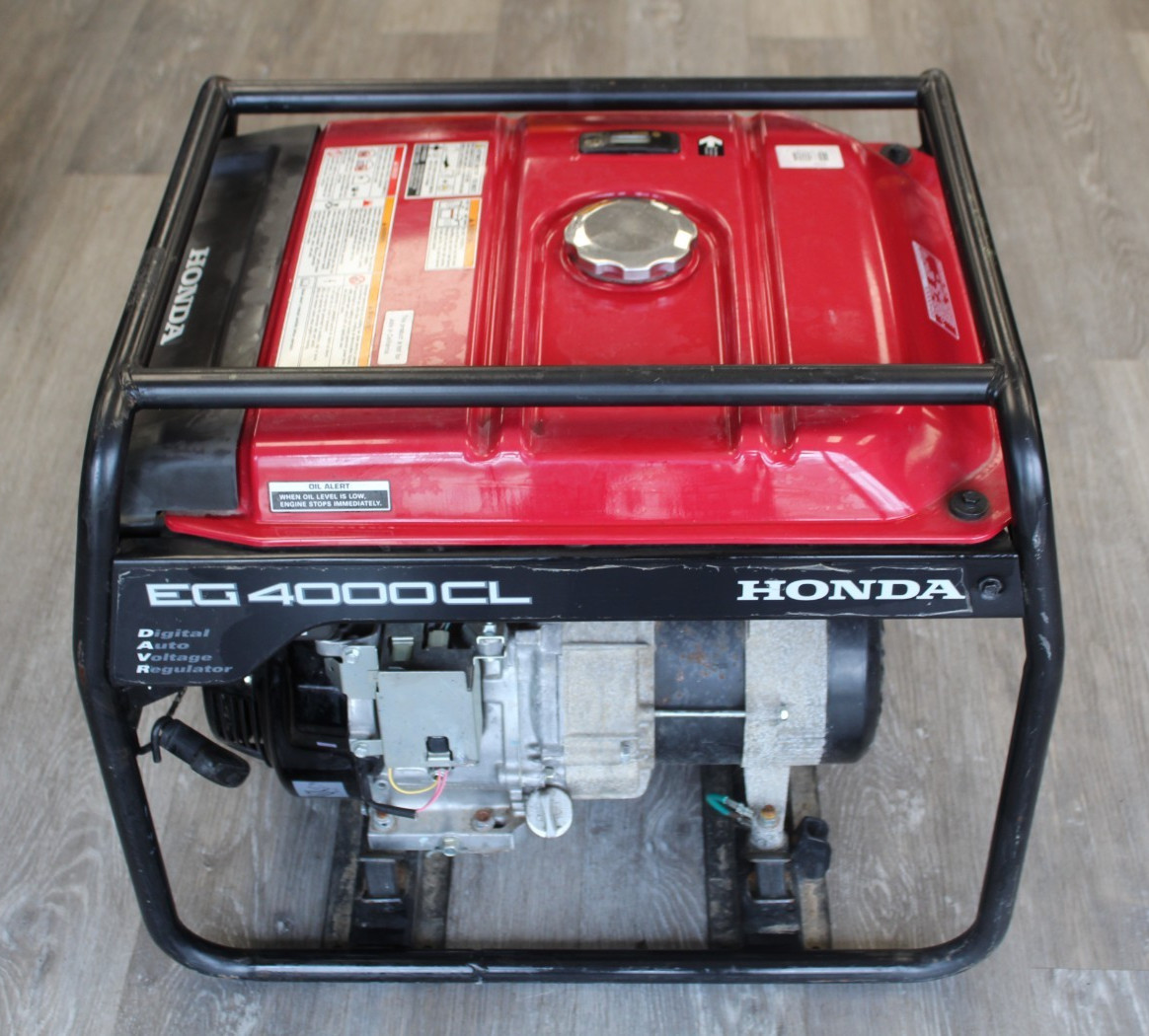HONDA EG4000CLAN 4000W 120/240V Portable Gasoline Generator