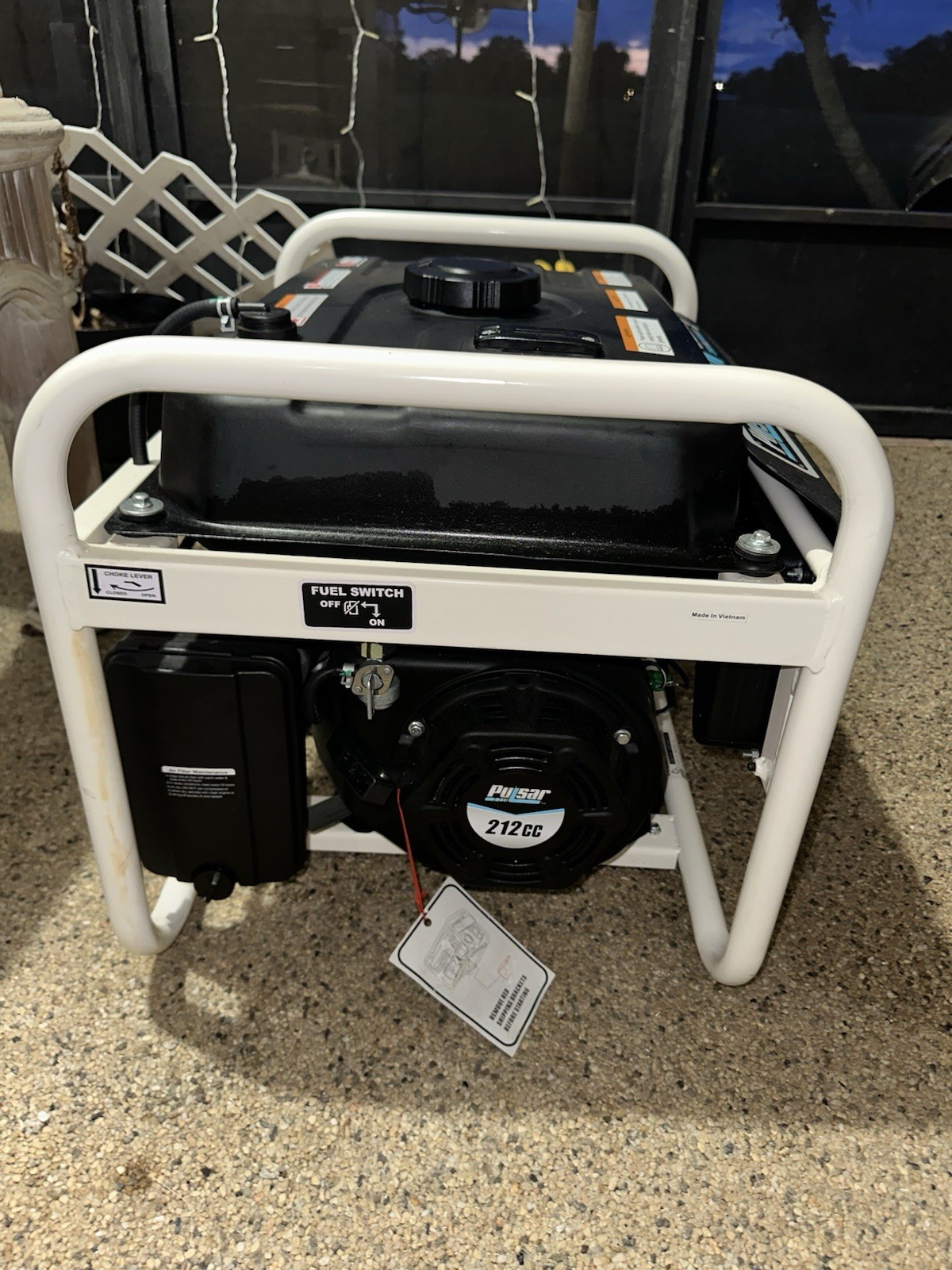 Pulsar PG3250 Portable Gasoline Generator 3250W 120V Home Backup AC/DC