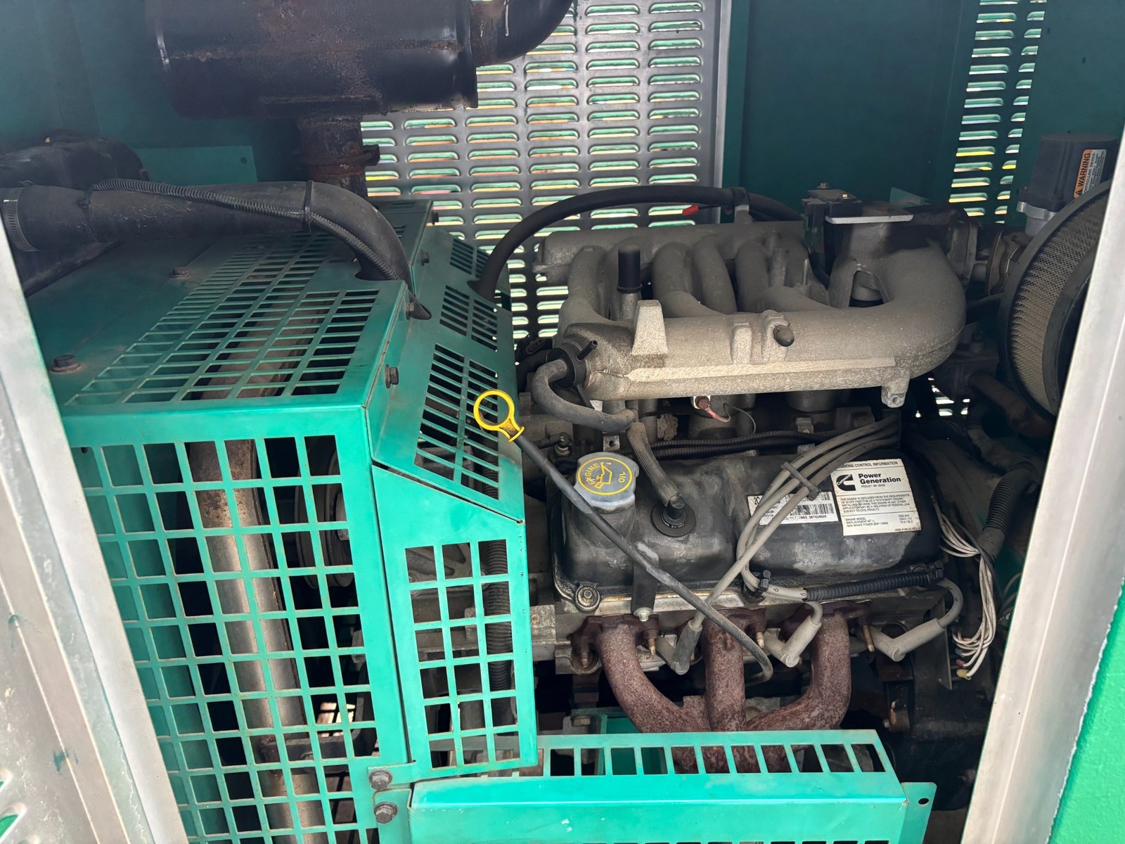 Cummins KW:35 Volts:120/240 AMPS:121.4 KVA:43.7 HRS:801 GGFD-563663