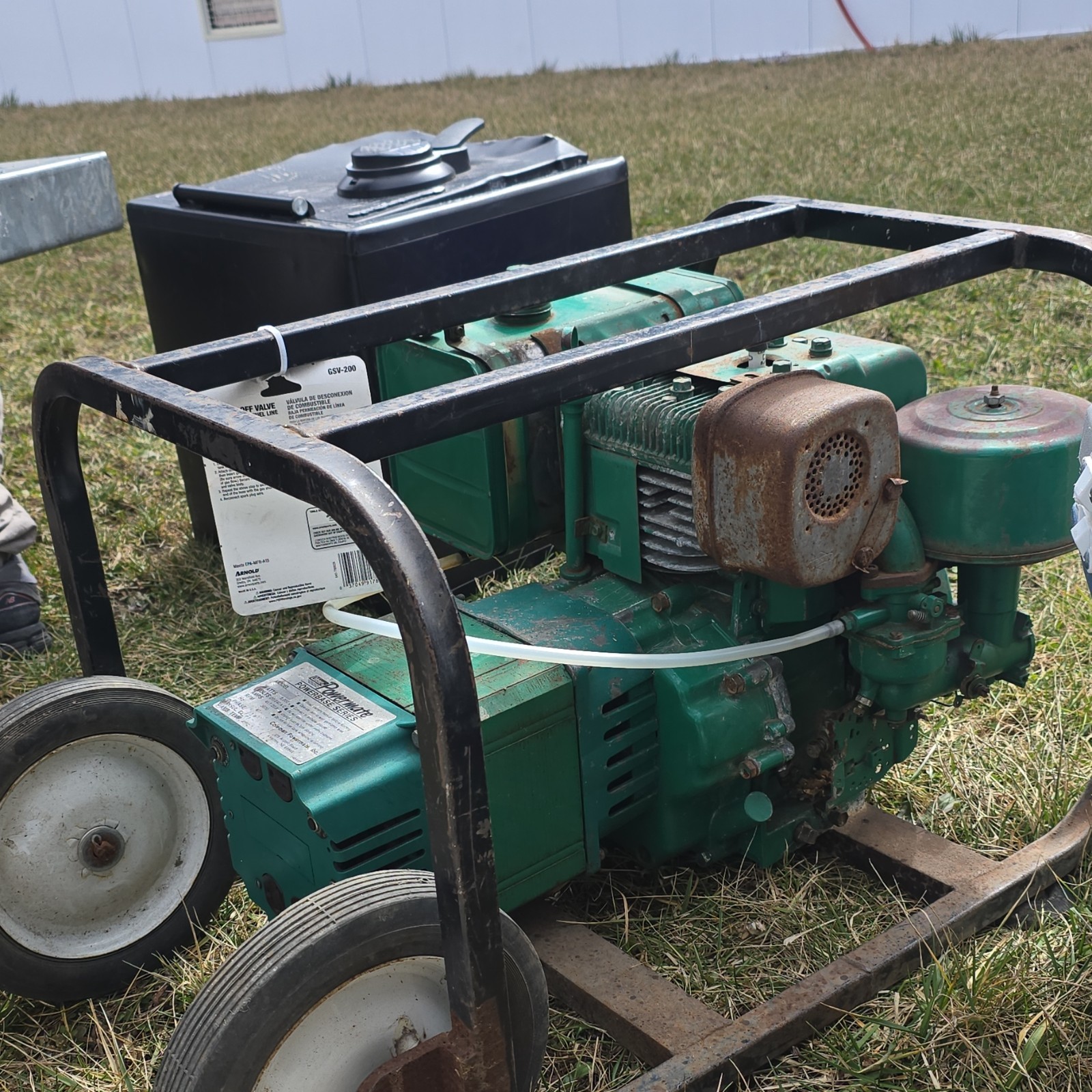 Onan EGS-200 Portable Gasoline Generator Green Home Backup Construction