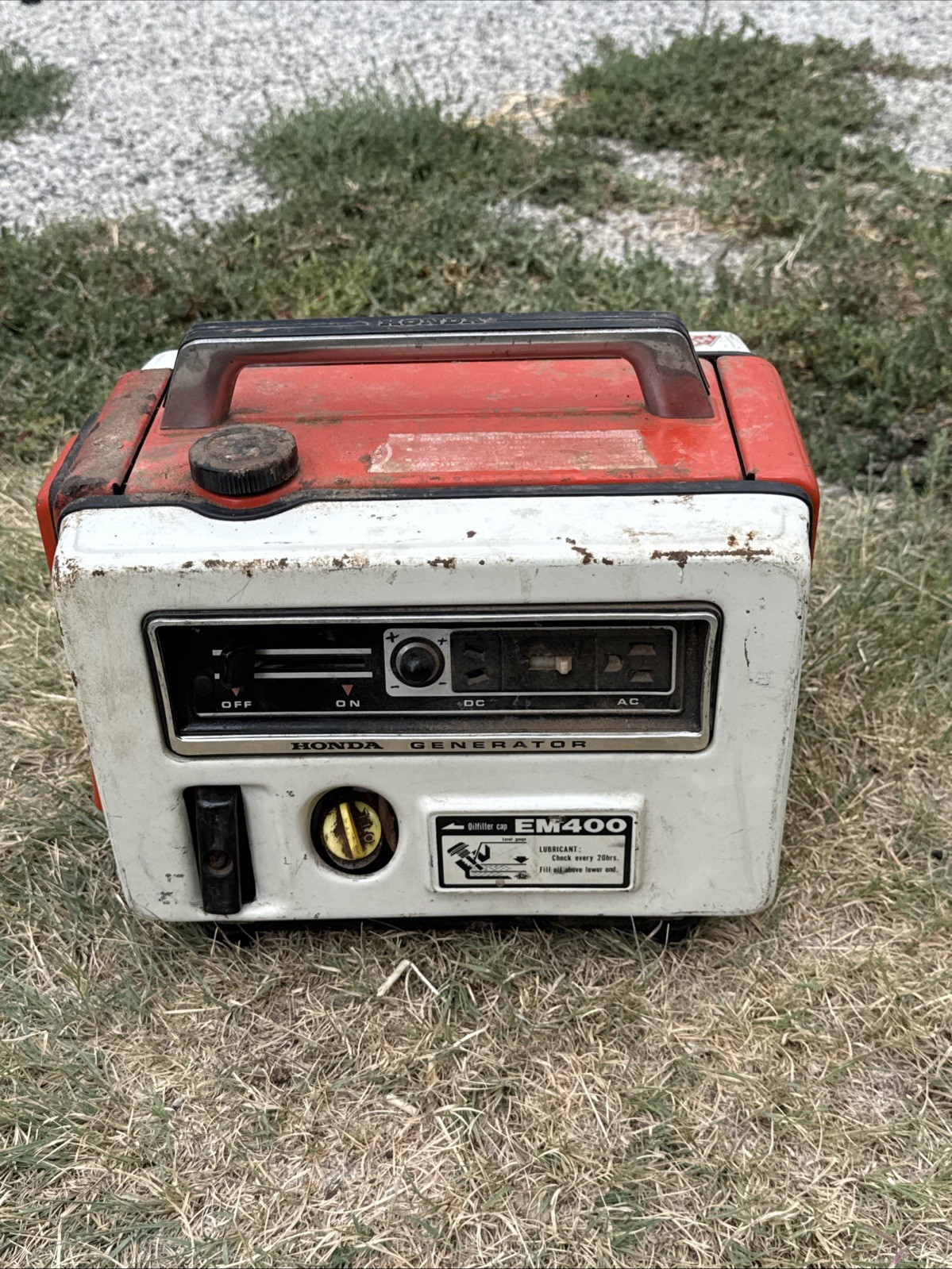 Parts Repair As Is Vintage Honda Em400 portable generator AC/DC Good Compression