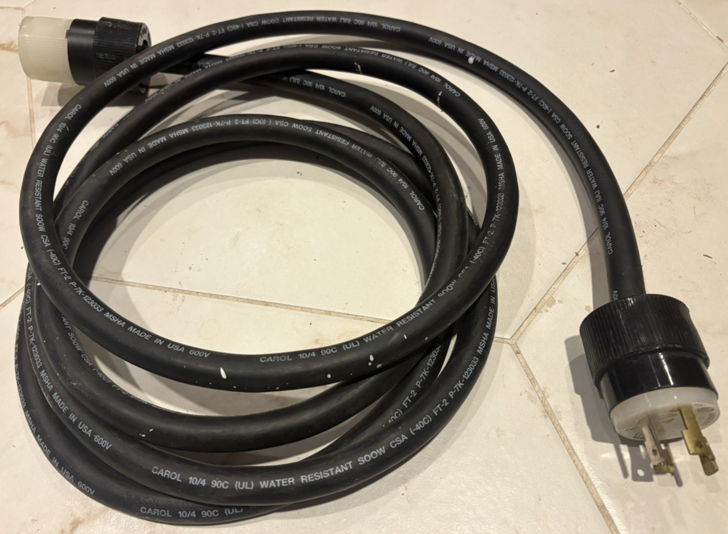 Carol Cables 600 Watt Generator Extension Cord / Electric Wire Plug 12 FT Used