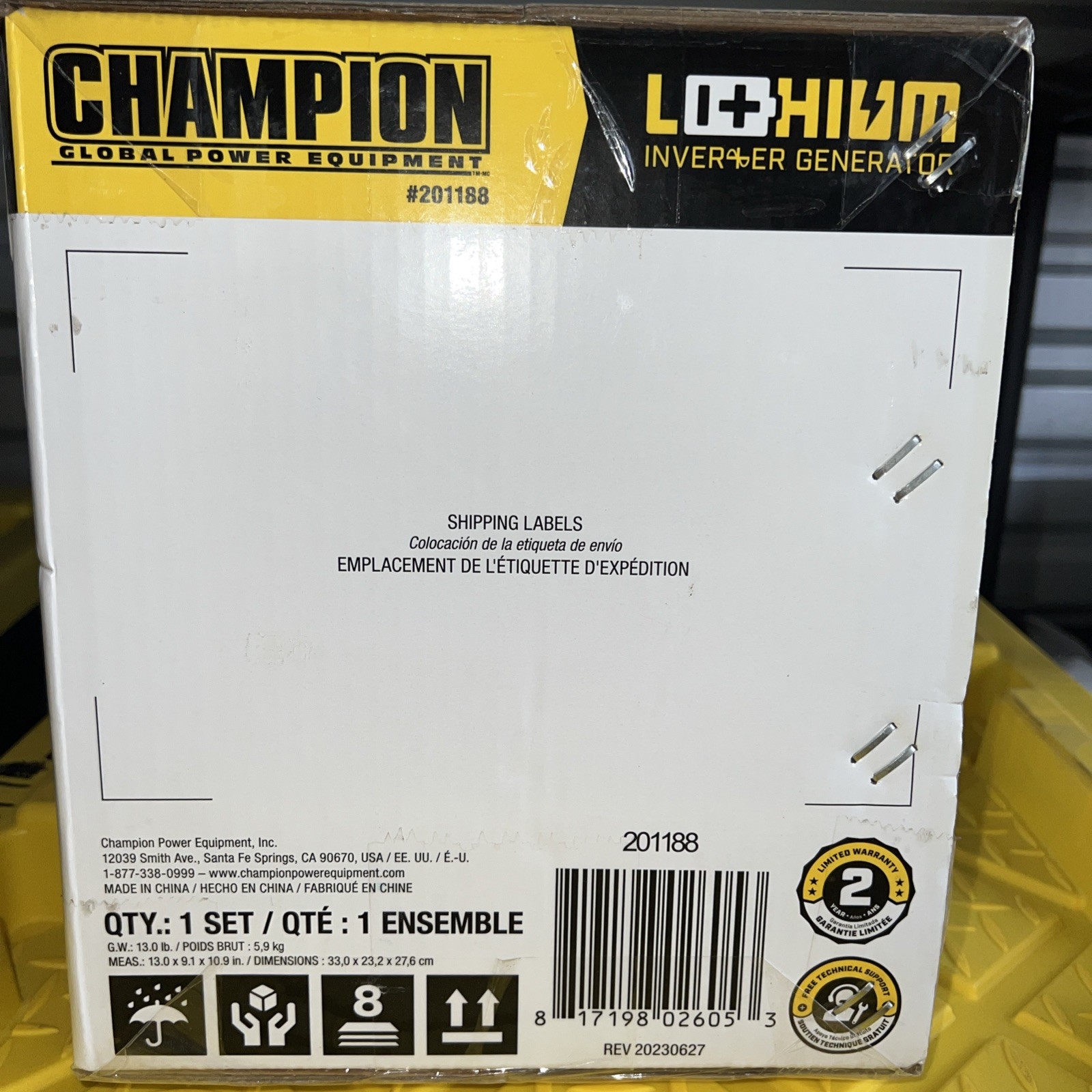 Champion Inverter Generator 600 Starting Watts. 300 Running Watts New In Box!
