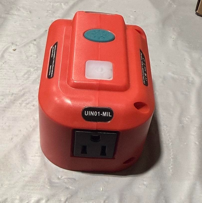 Power Inverter Generator UIN01-MIL For Milwaukee M18 150W/1.25A 120V/AC