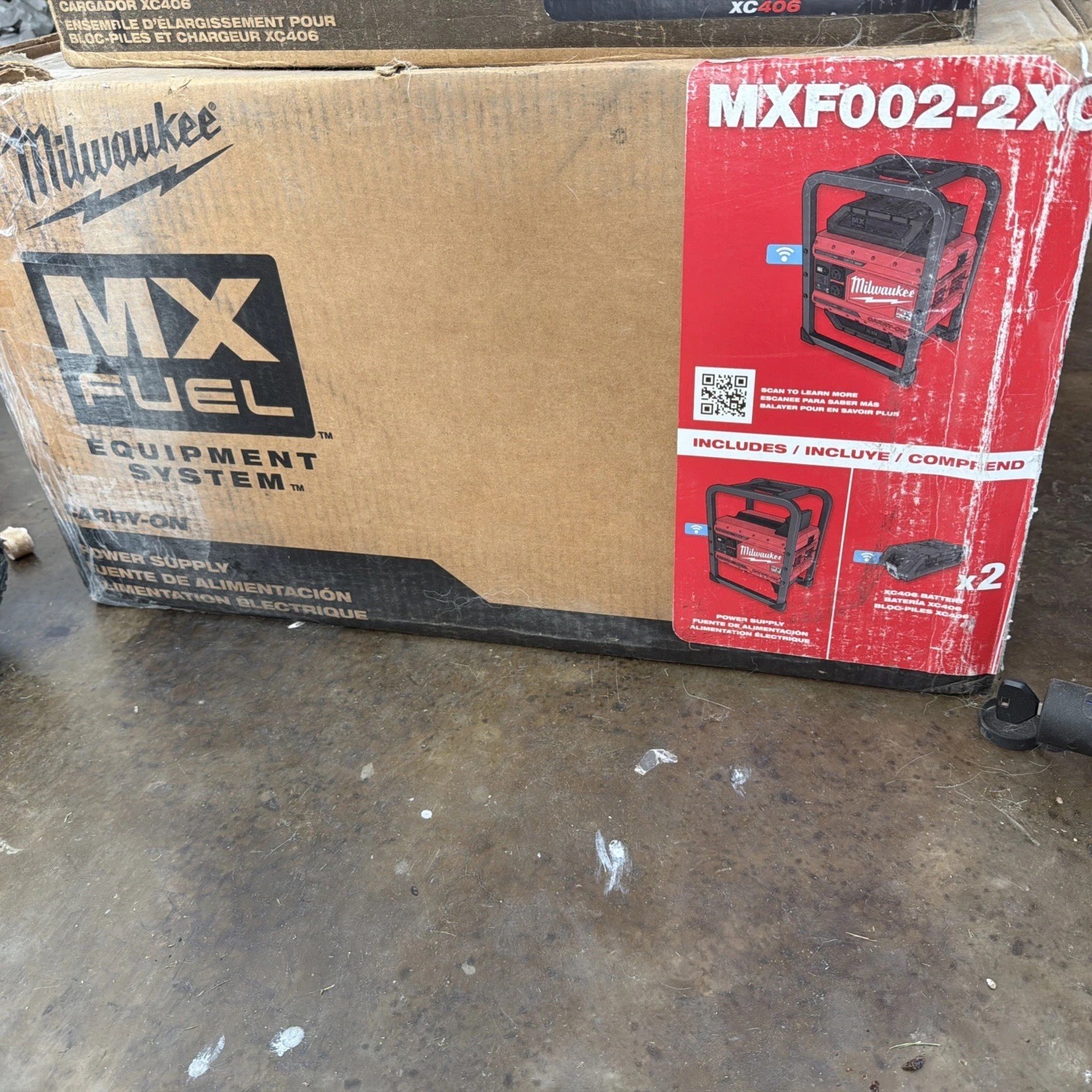 Milwaukee MX FUEL 3600W/1800W Power Supply (MXF002-2XC)