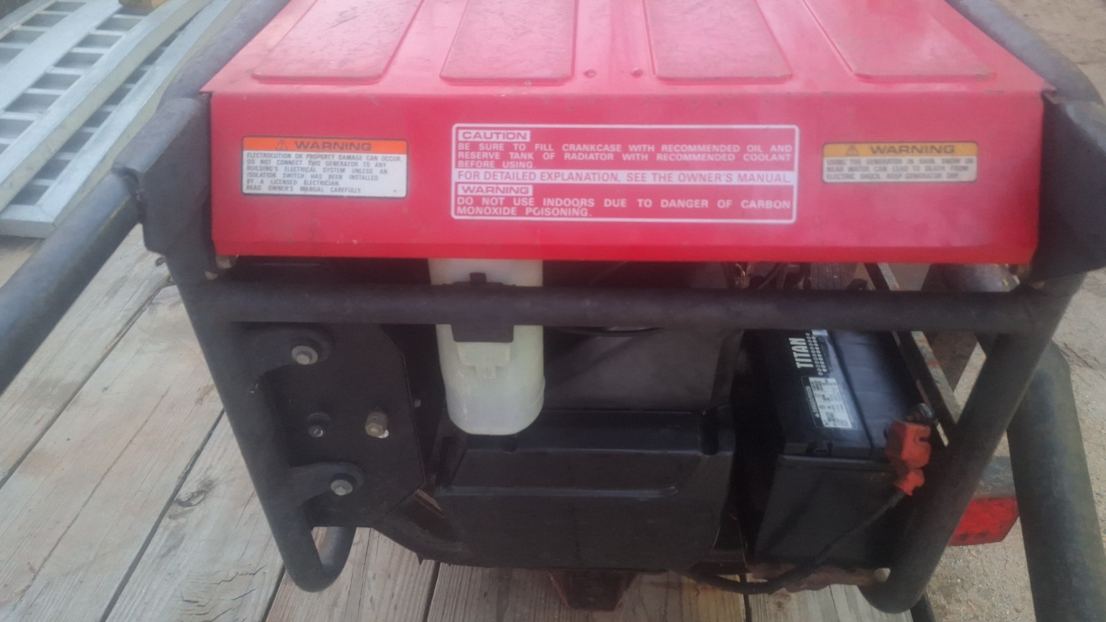 Honda ES6500 6.5kVA Gas Power Generator 120/240V Electric Start Auto Throttle