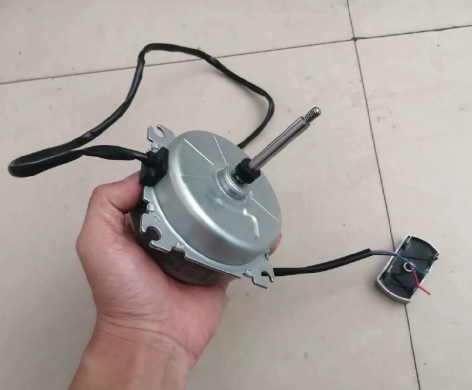 Three-Phase Permanent Magnet Brushless AC Wind Turbine Generator, 200W