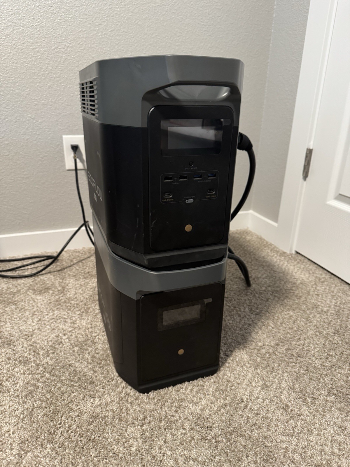 EcoFlow DELTA Max 4032Wh Solar Generator + Extra Battery USED Boise ID