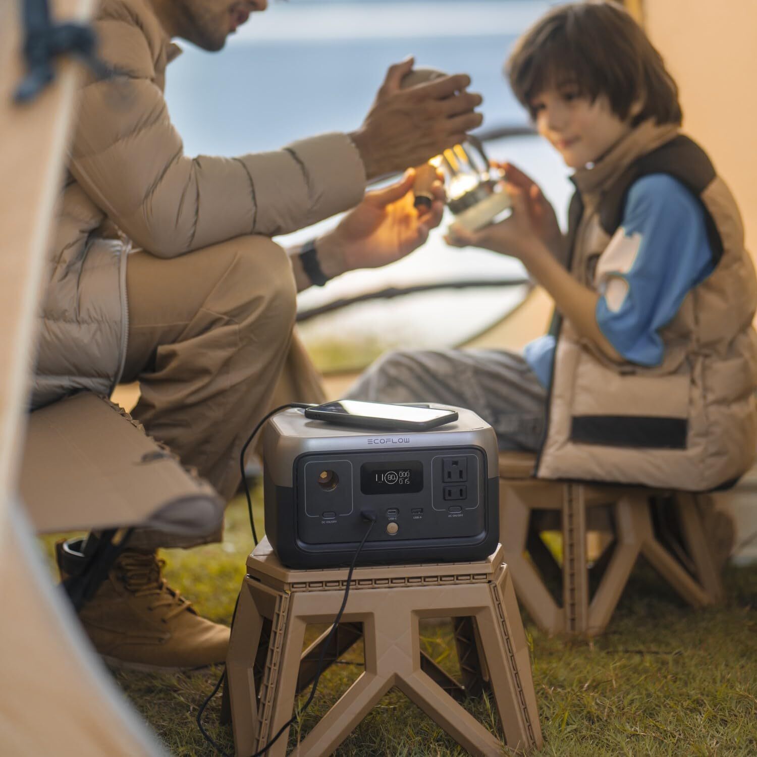 Portable Power Station 256Wh LiFePO4 Battery/1Hour Fast Charging Solar Generator