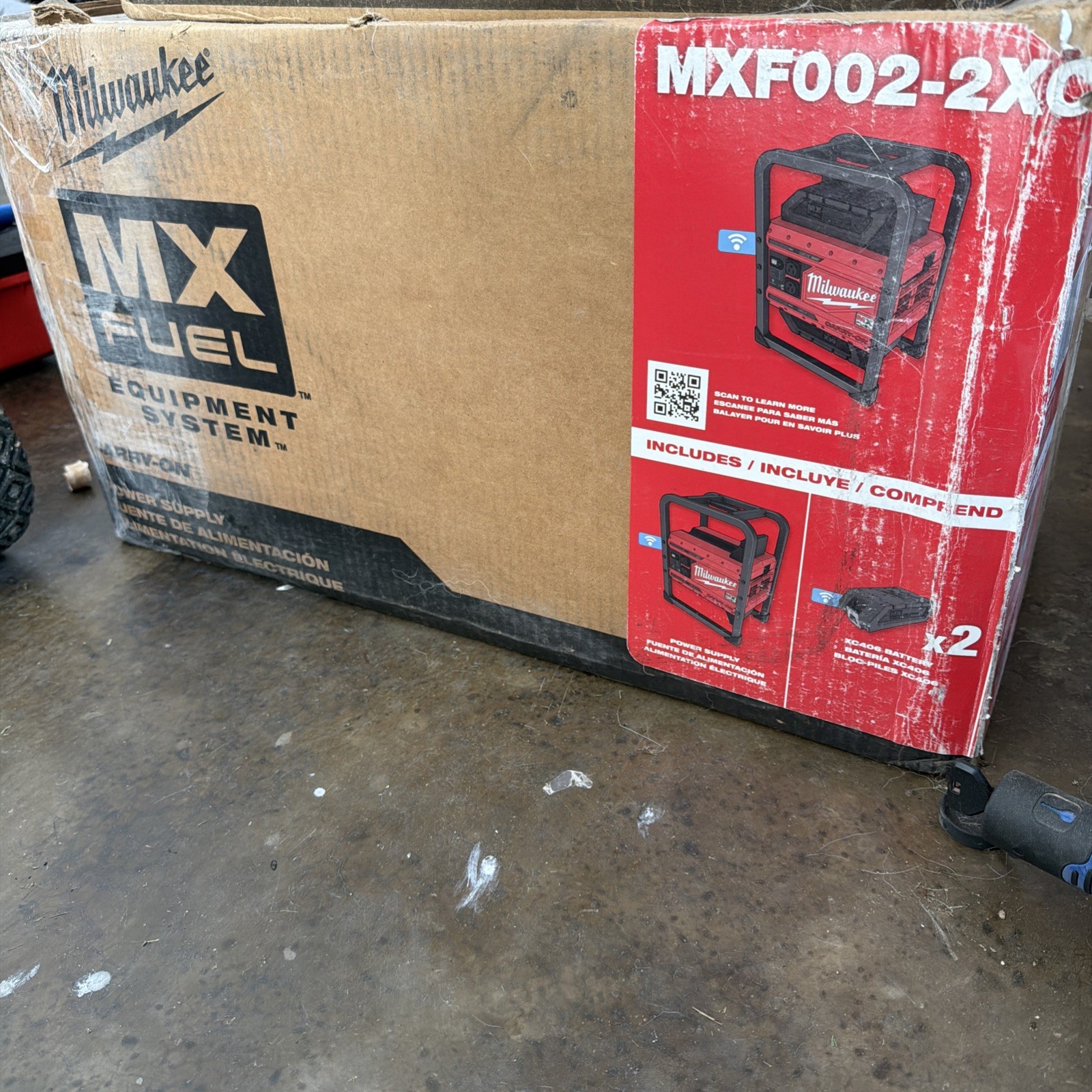 Milwaukee MX FUEL 3600W/1800W Power Supply (MXF002-2XC)