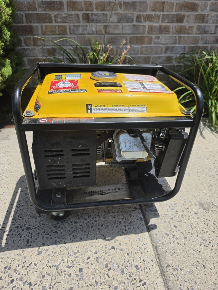 Champion 42432 1400 Watt Generator