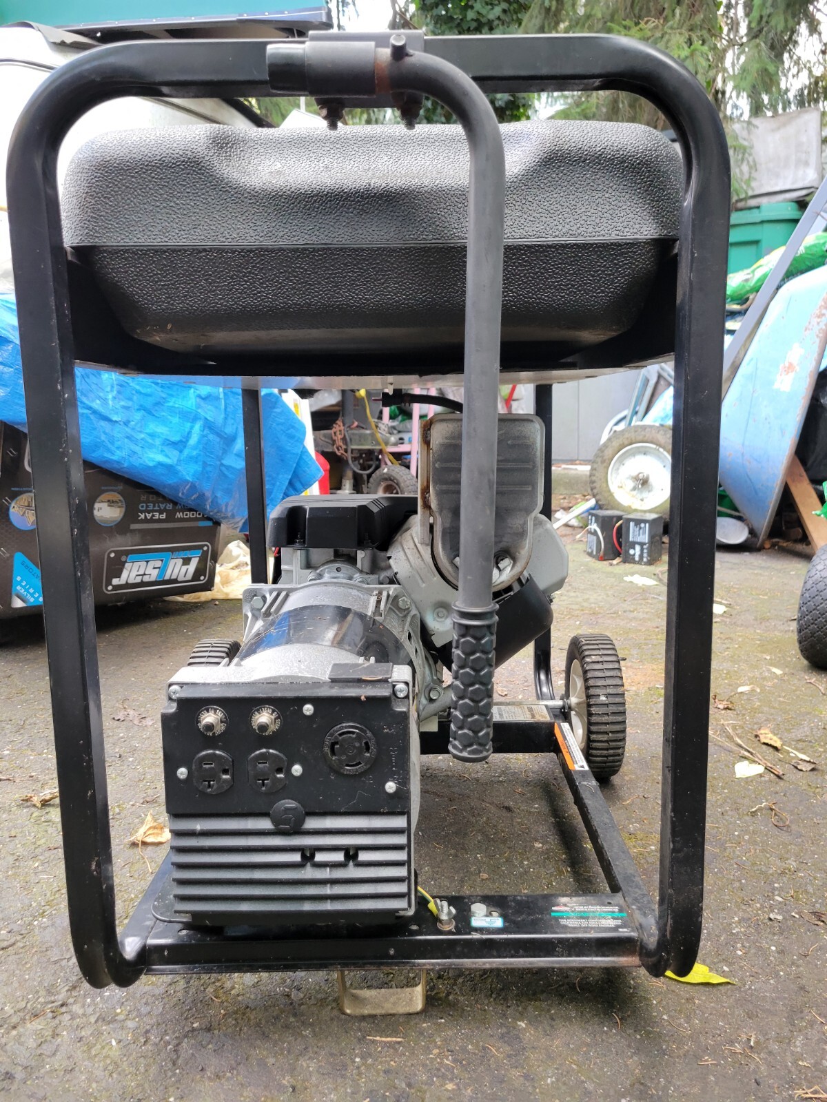 Briggs & Stratton Power Boss Generator, 5500 Watts, 7350 Starting Watts, 10HP