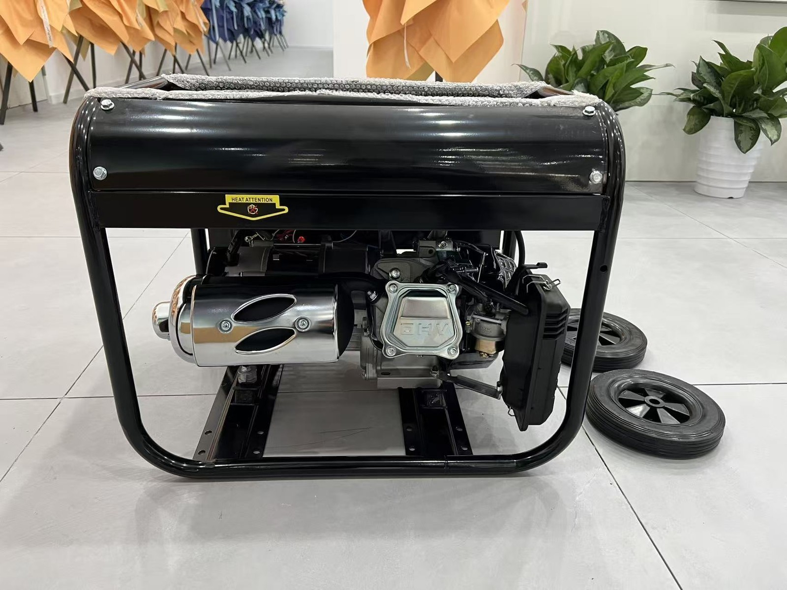 3000W Portable Quiet Inverter Generator Gas Powered for Home Backup Construction