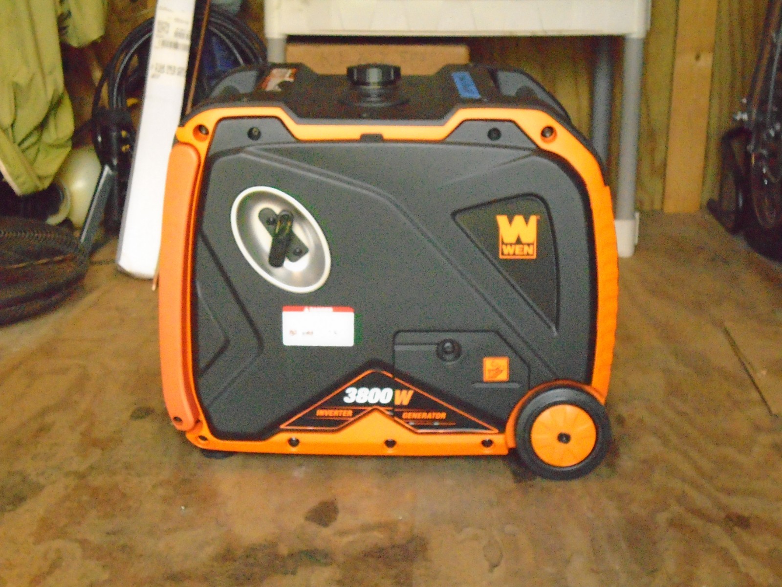 Wen portable gas inverter generator electric or pull start