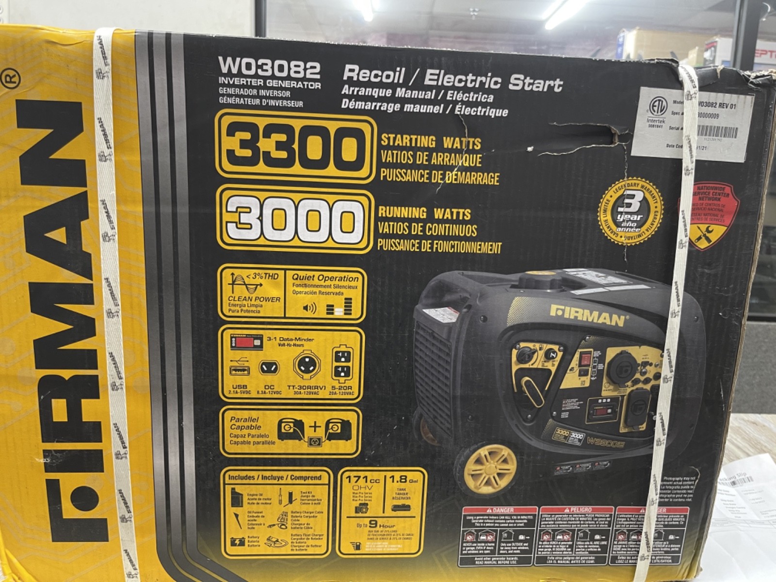 FIRMAN W03082 3300W GASOLINE ELECTRIC START 120V SEALED NEW SEALED