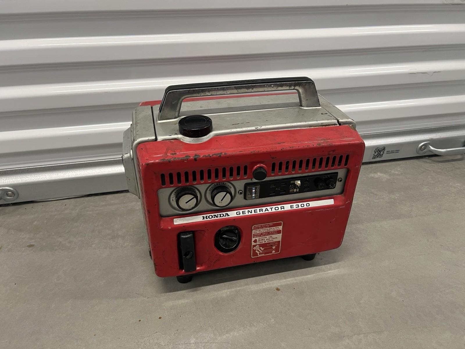 Vintage Honda E300 Generator