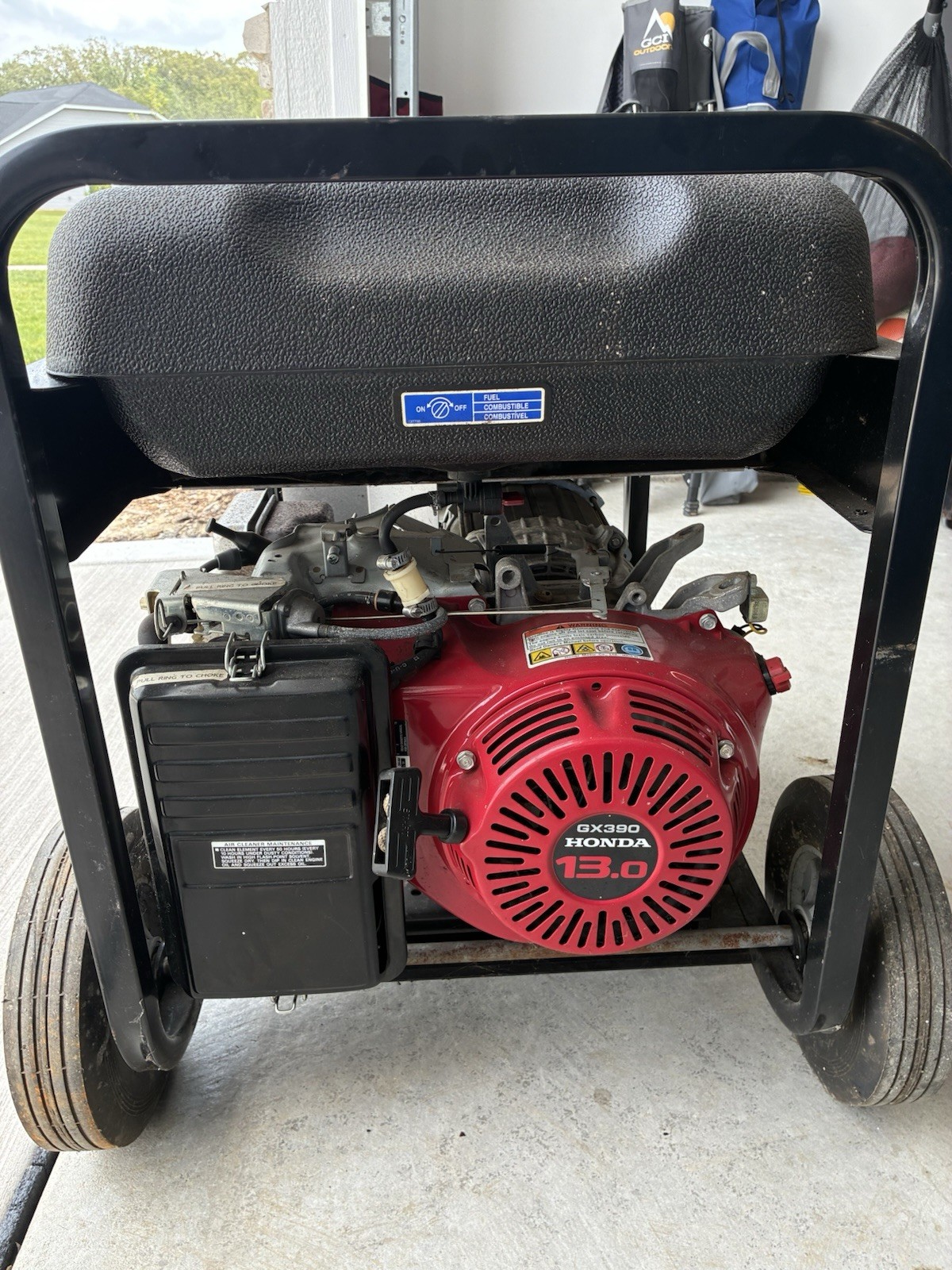 PowerBoss 030220 Generator 7000W Honda Engine 120/240V Circuit Breakers
