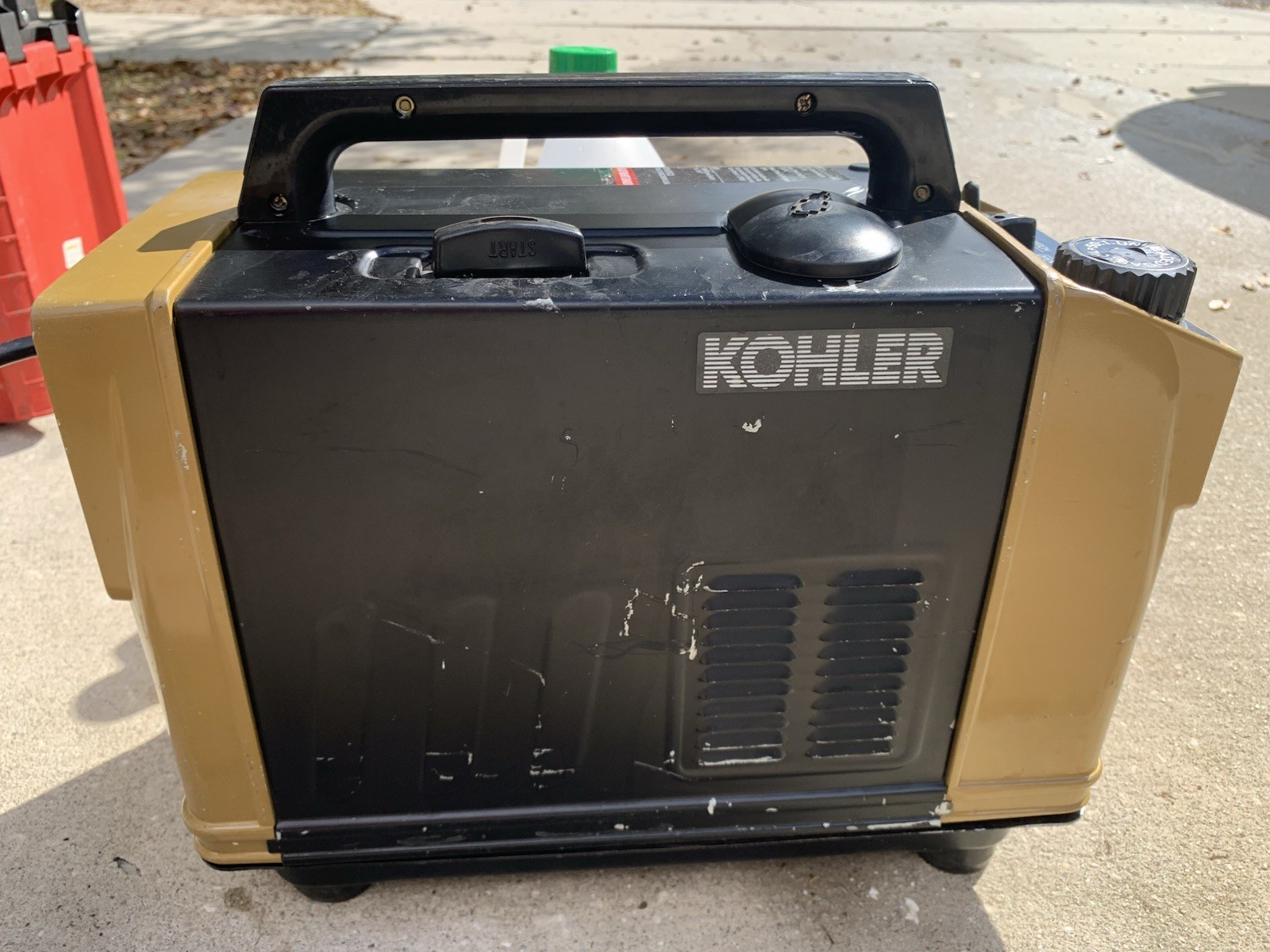 Kohler PowerPlay 500 Watt Quiet Generator Set AC/DC w/ Batt Charging Port Eu Ef