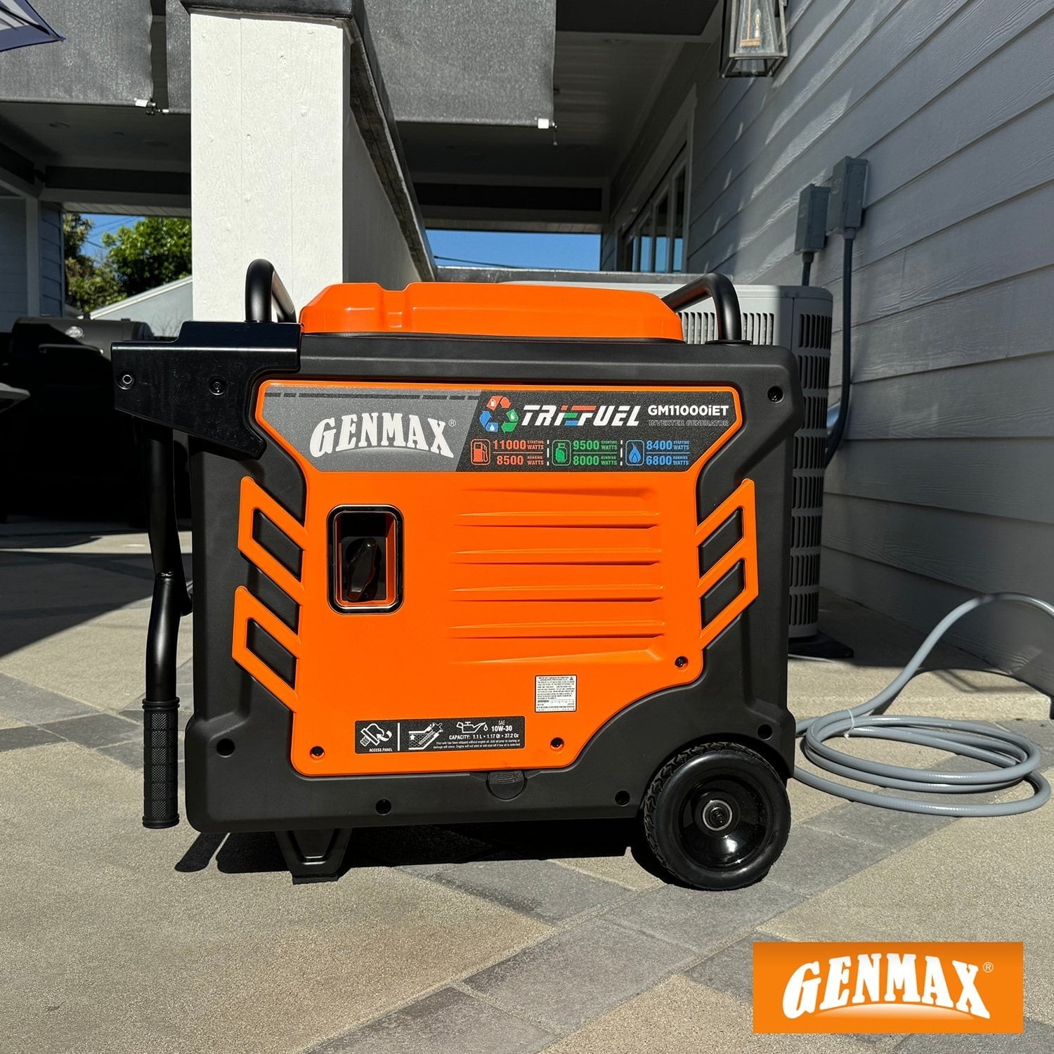 Genmax 11000-W Portable TRI Fuel Gas Inverter Generator Remote Start CO Sensor™