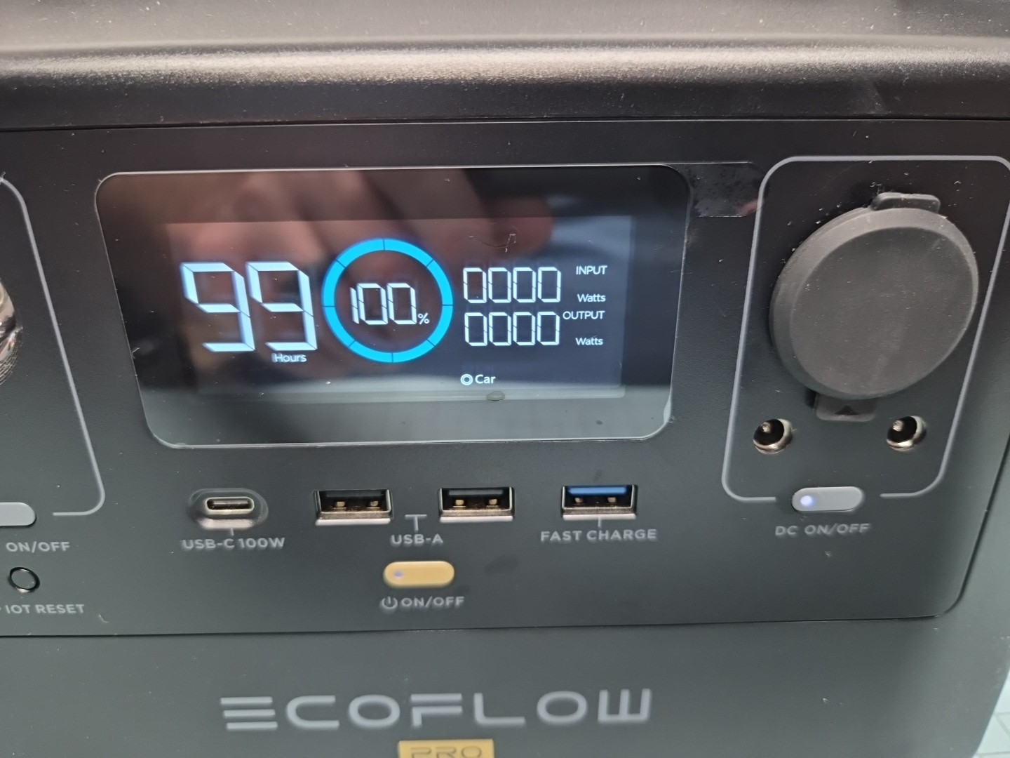 EcoFlow RIVER Pro Power Station 720Wh Generator for Outdoor, Camping, RV