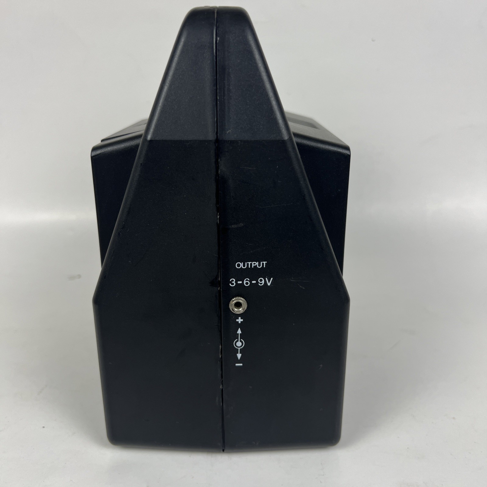 Model SB152 Portable Battery 🔋 Power Station —Untested