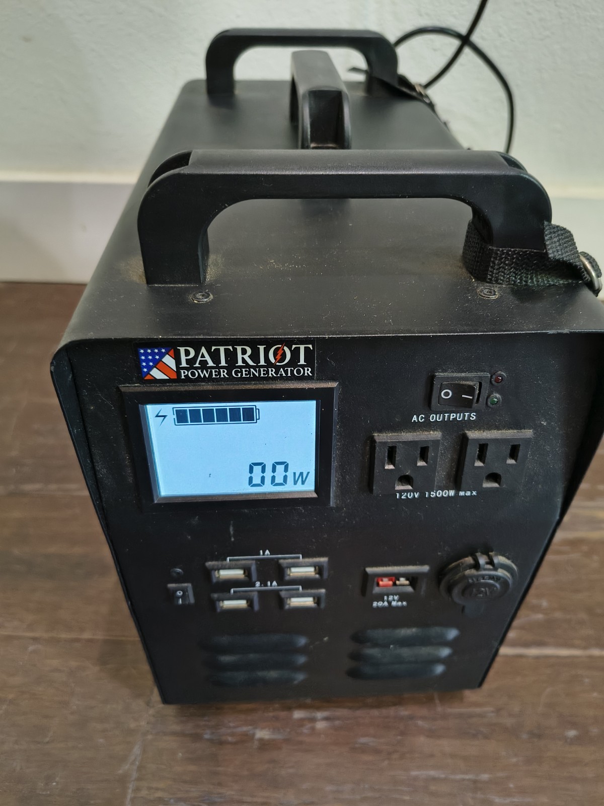 Patriot Power Generator Portable 1500W Max 120V Black AC USB 12V NO PANEL