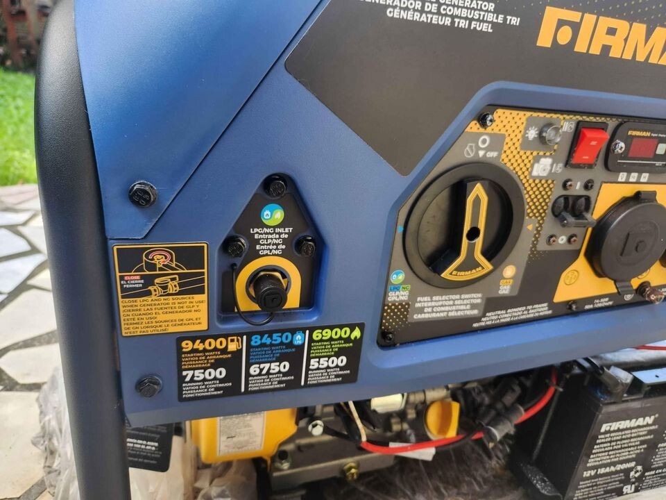FIRMAN 9400/7500W Tri Fuel Generator (T07571) – Blue and Yellow
