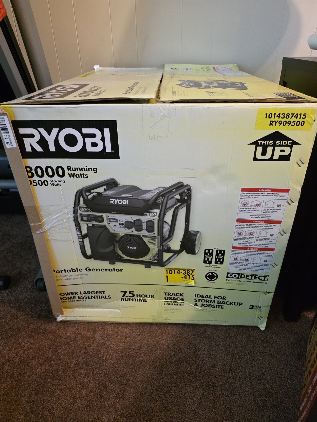 Ryobi RY909500 8000W/9500W Portable Generator 120/240V 6 Gal CO Detect