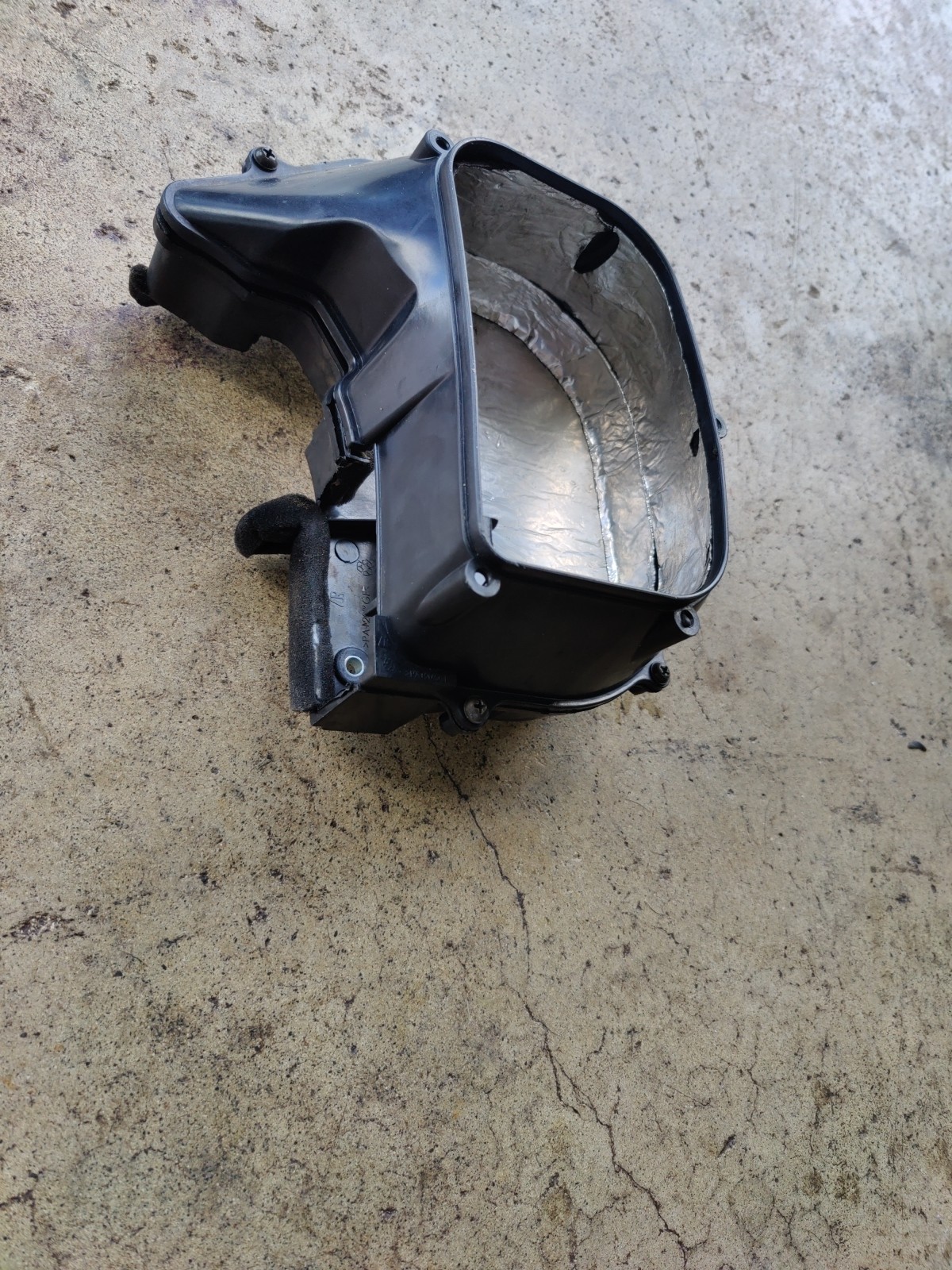 Pulsar Pg2000is Generator 2 Piece Muffler Cover And Screws Compatible Pg2300is