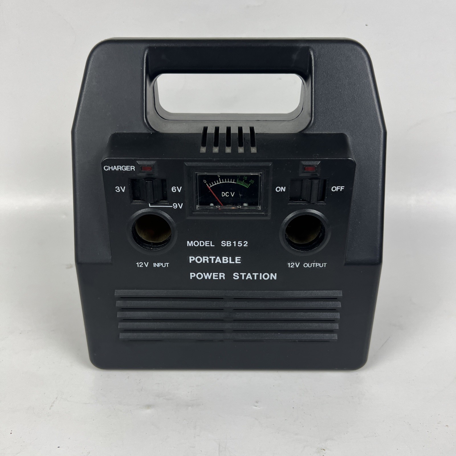Model SB152 Portable Battery 🔋 Power Station —Untested
