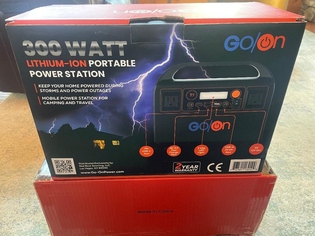 GO/ON 300 WATT Lithium-Ion Portable Power Station