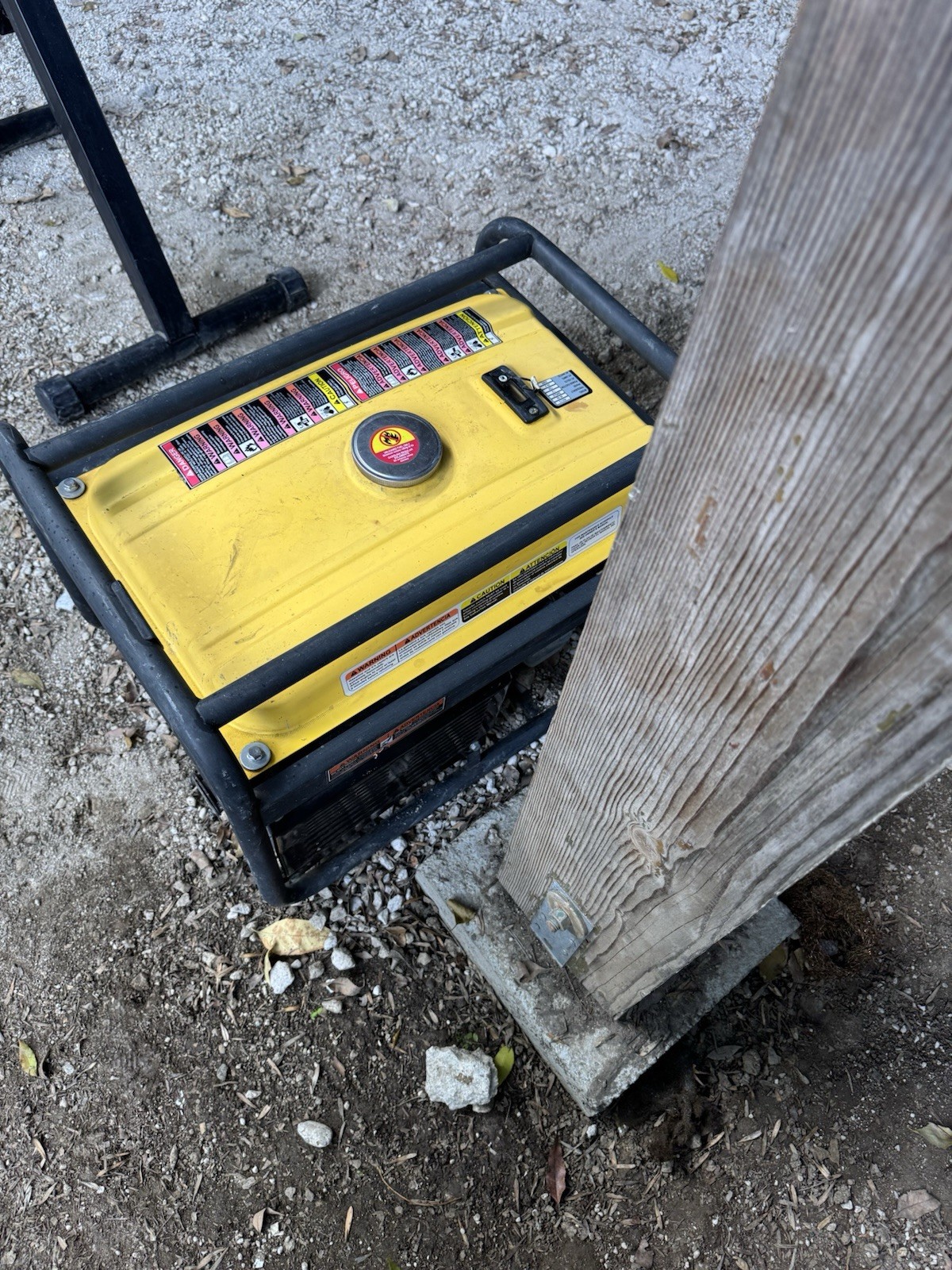 3500 Vatios Generator Used