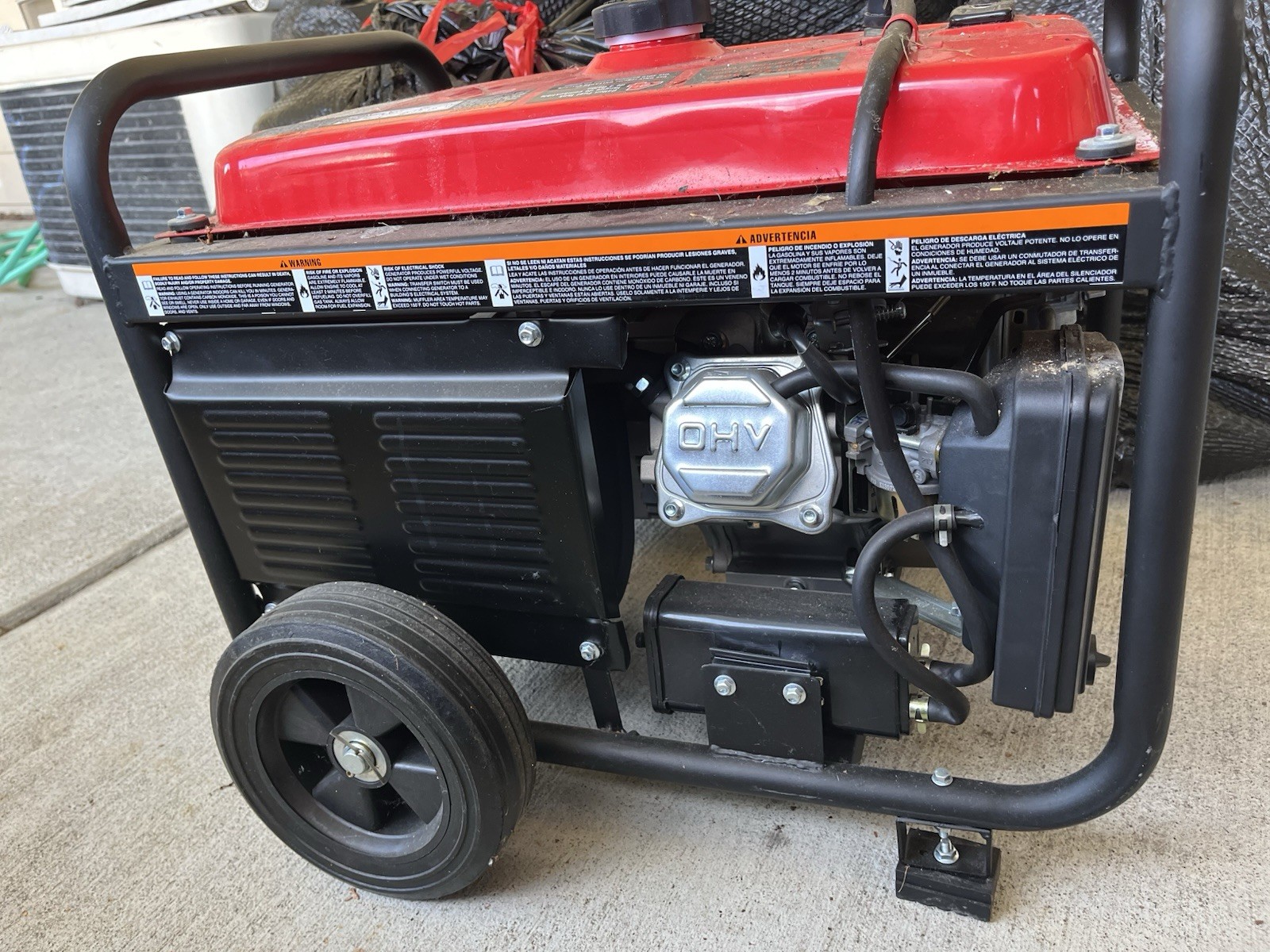 Snap-On XT200 6.5 HP 3,000 W Portable Generator – Excellent Condition