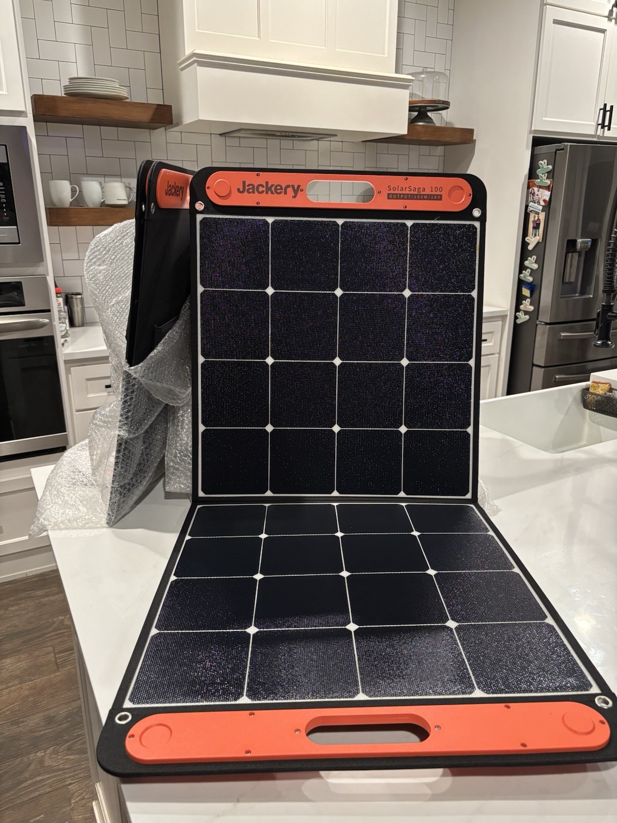 Jackery Explorer 1500 Solar Generator