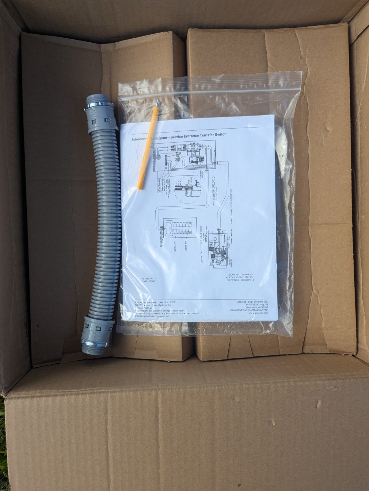 Generac 30 Amp Upgradable Transfer Switch Panel 6852-1 Home Link Open Box