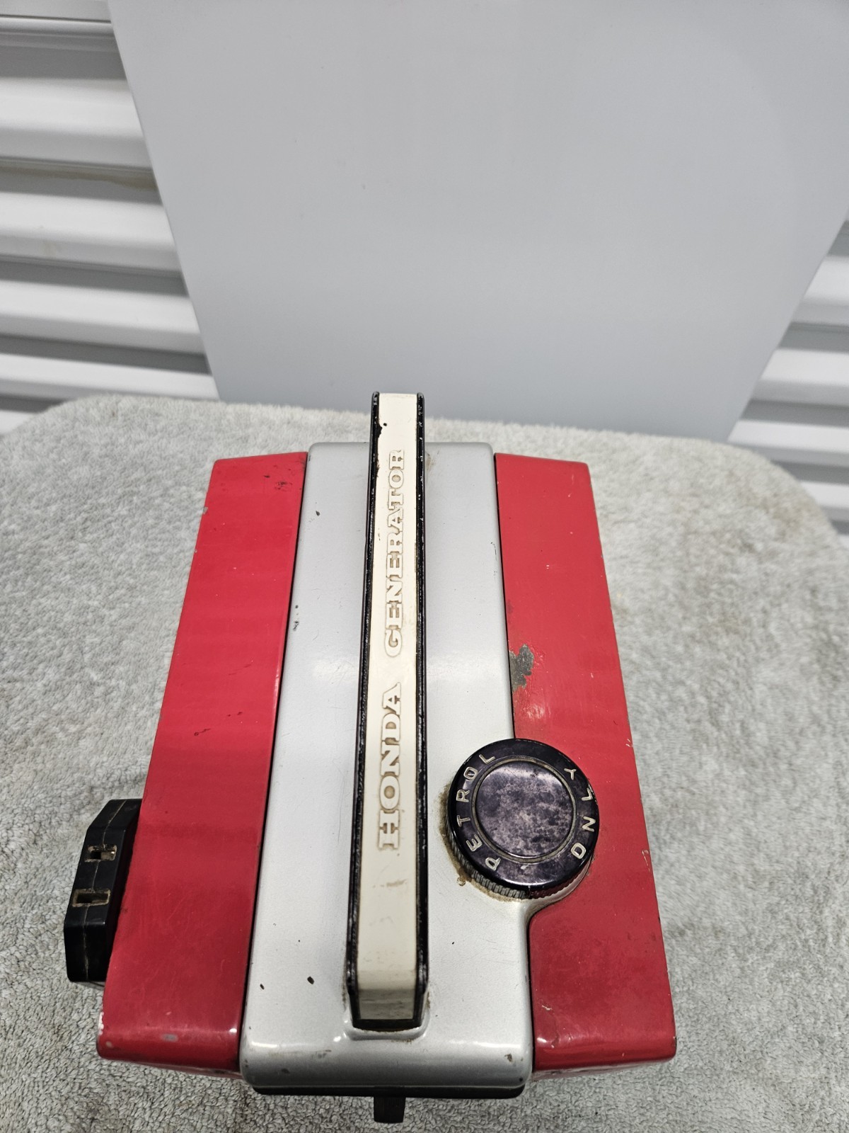 Vintage Honda E40 II Micro Generator