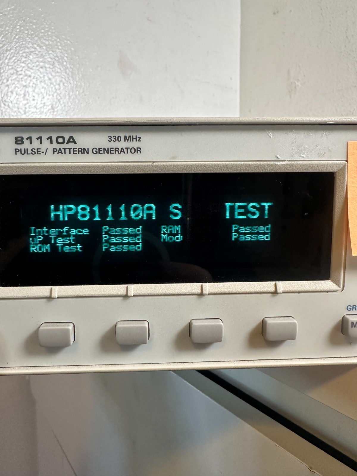 Hewlett Packard 81110A White 330MHz Digital Display Pulse Pattern Generator